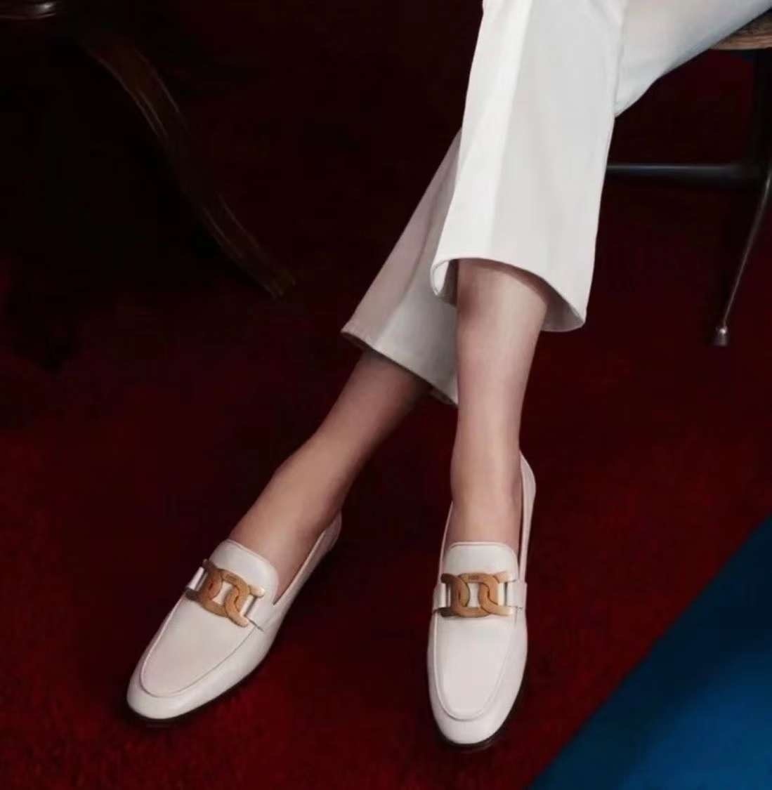 TOD’S 銜扣 樂福鞋