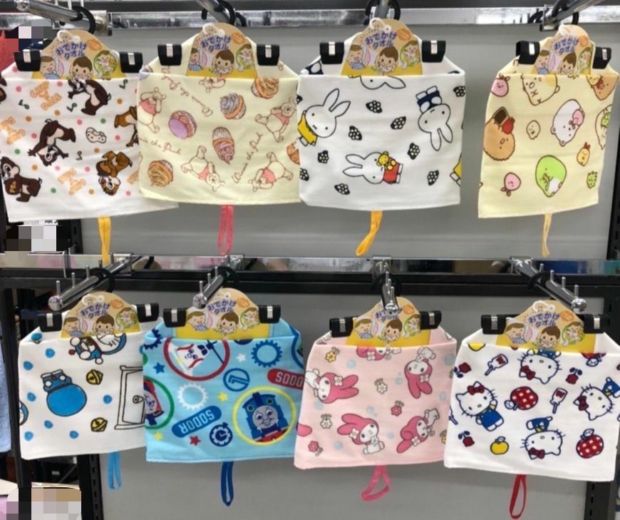 日本兒童多功能卡通棉質圍兜擦嘴巾