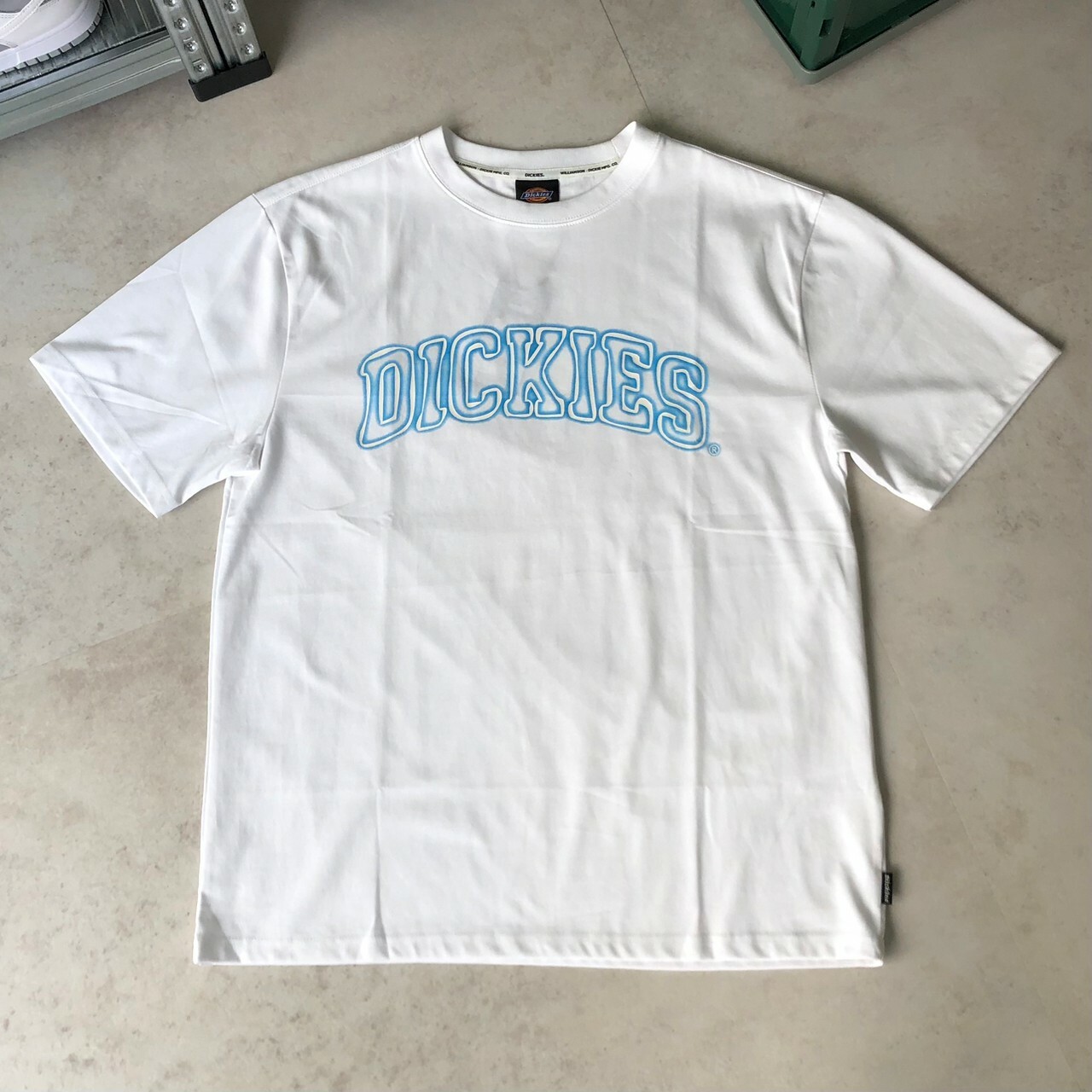 Dickies Unisex Neon Sign Middle Fit 短袖T恤 DSR2UTST496