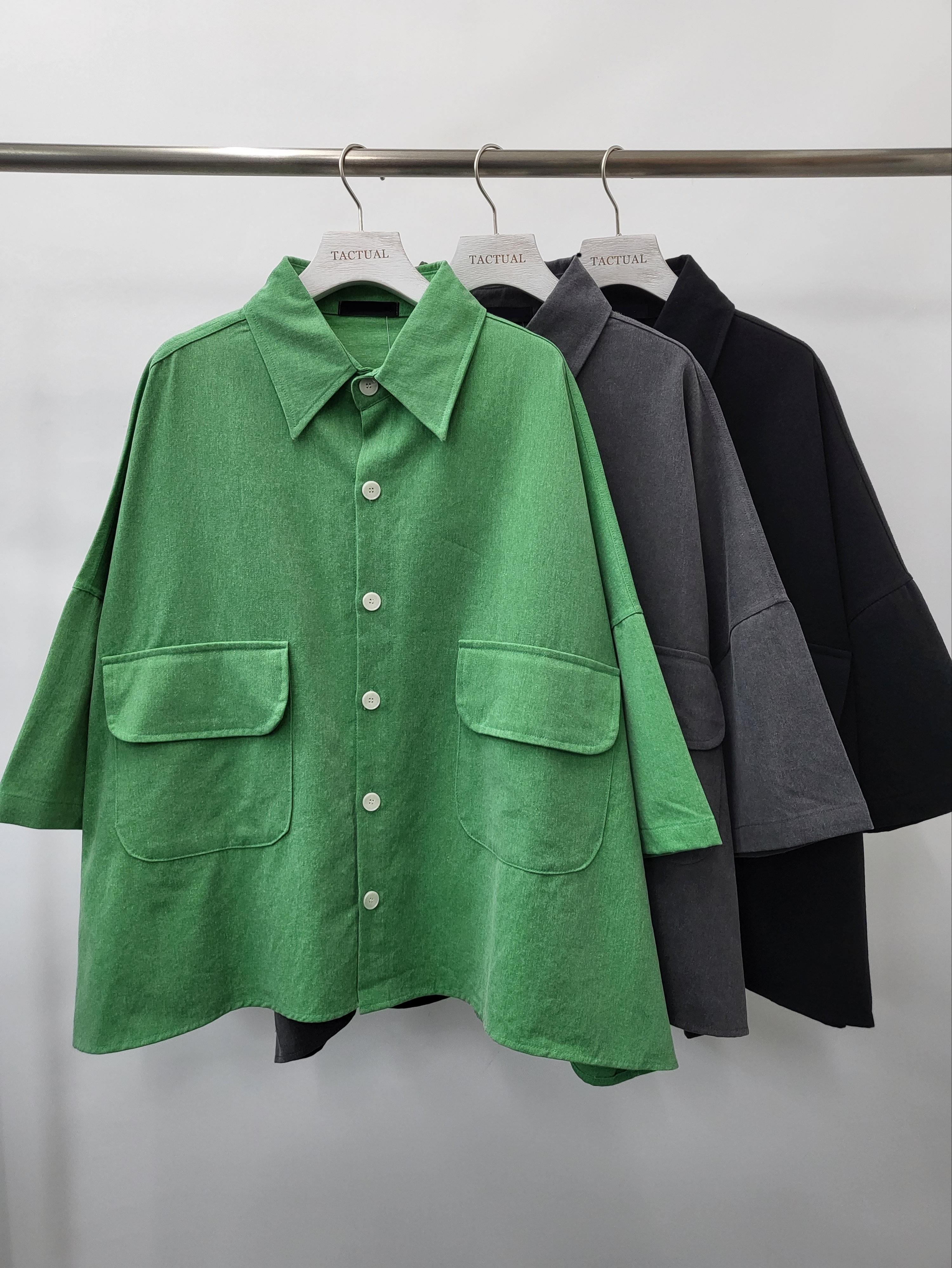 淨色雙袋超闊身短身短袖恤衫 S1991