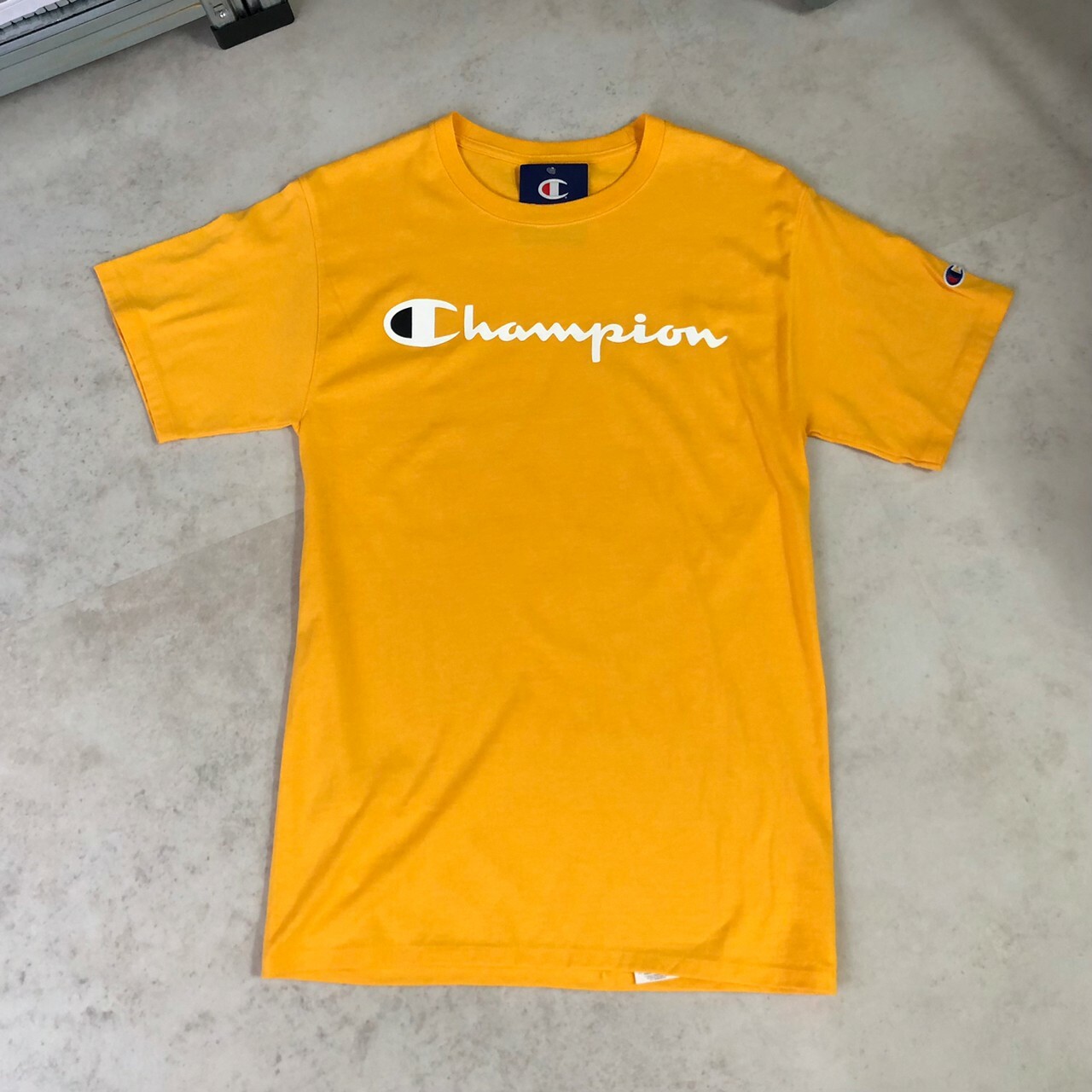 Champion 經典平紋針織圖案T恤 GT23H