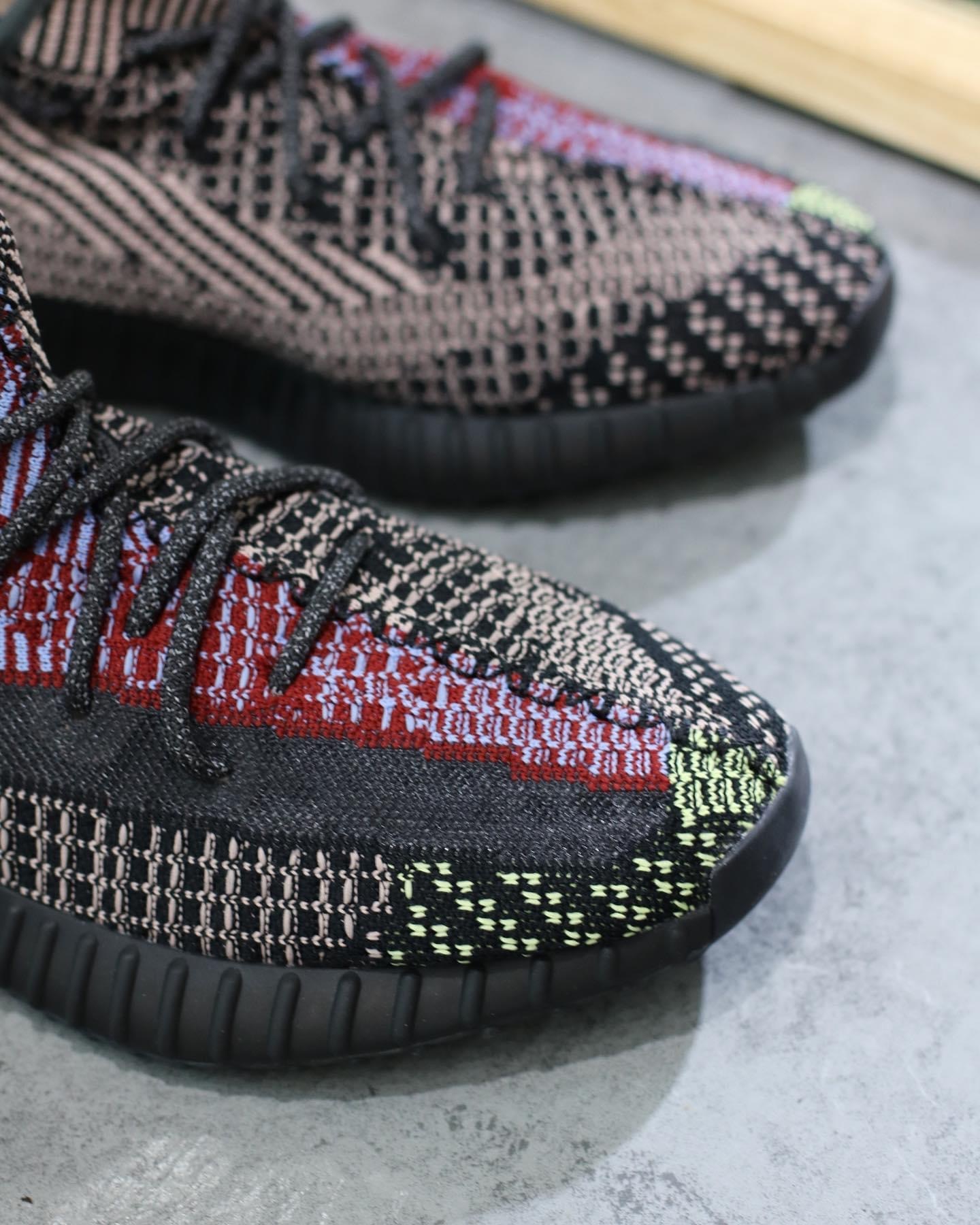 預訂 adidas Yeezy Boost 350 V2 Yecheil FW5190