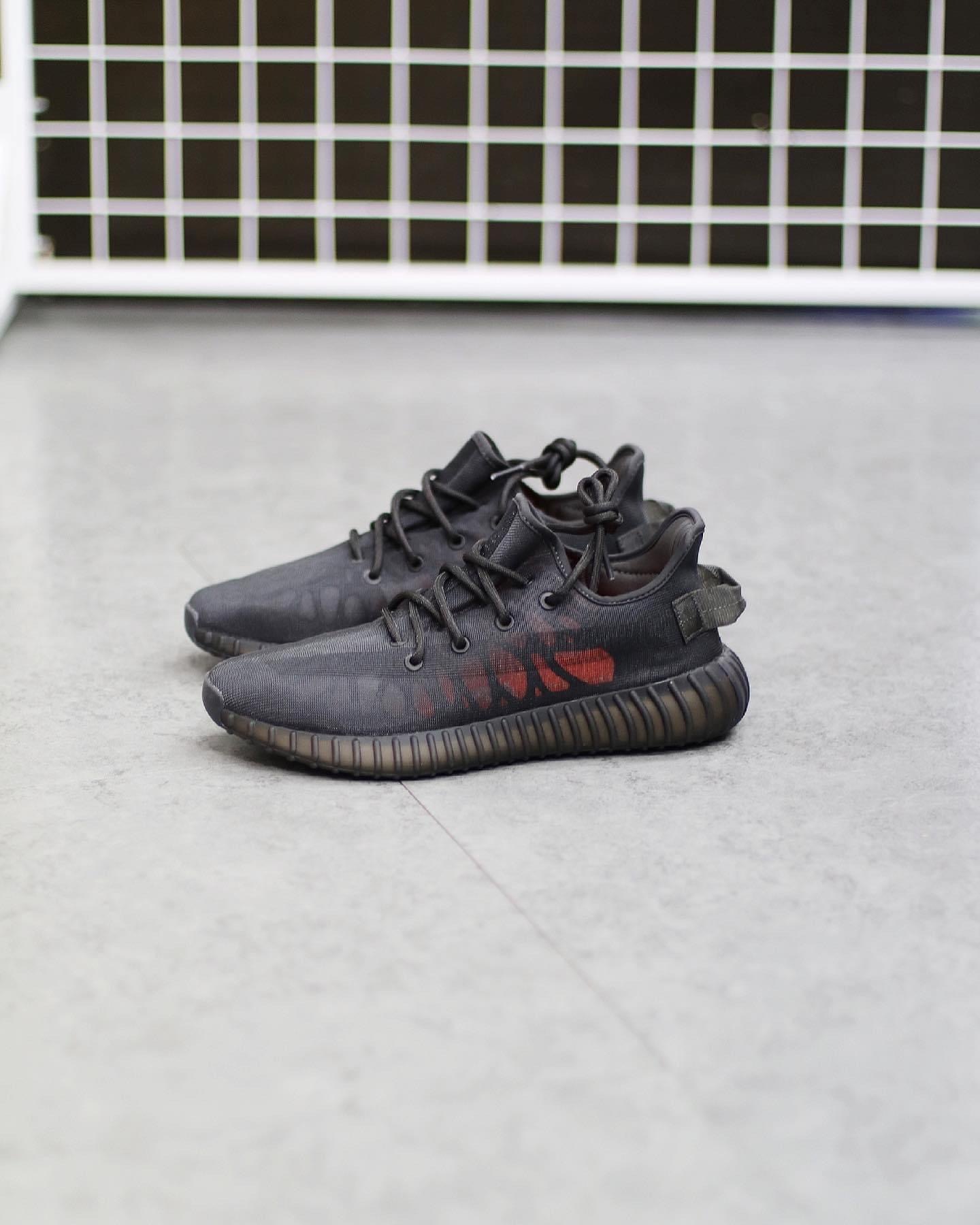 預訂 adidas Yeezy Boost 350 V2 Mono Cinder
