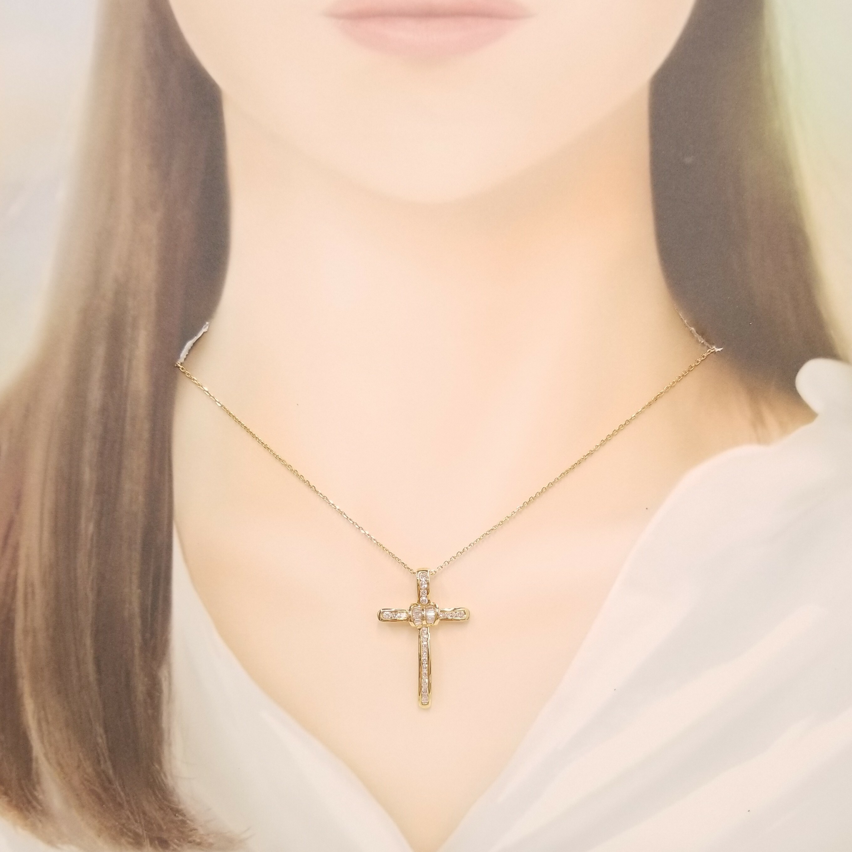 18K Yellow Gold 0.70ct Diamond Pendant