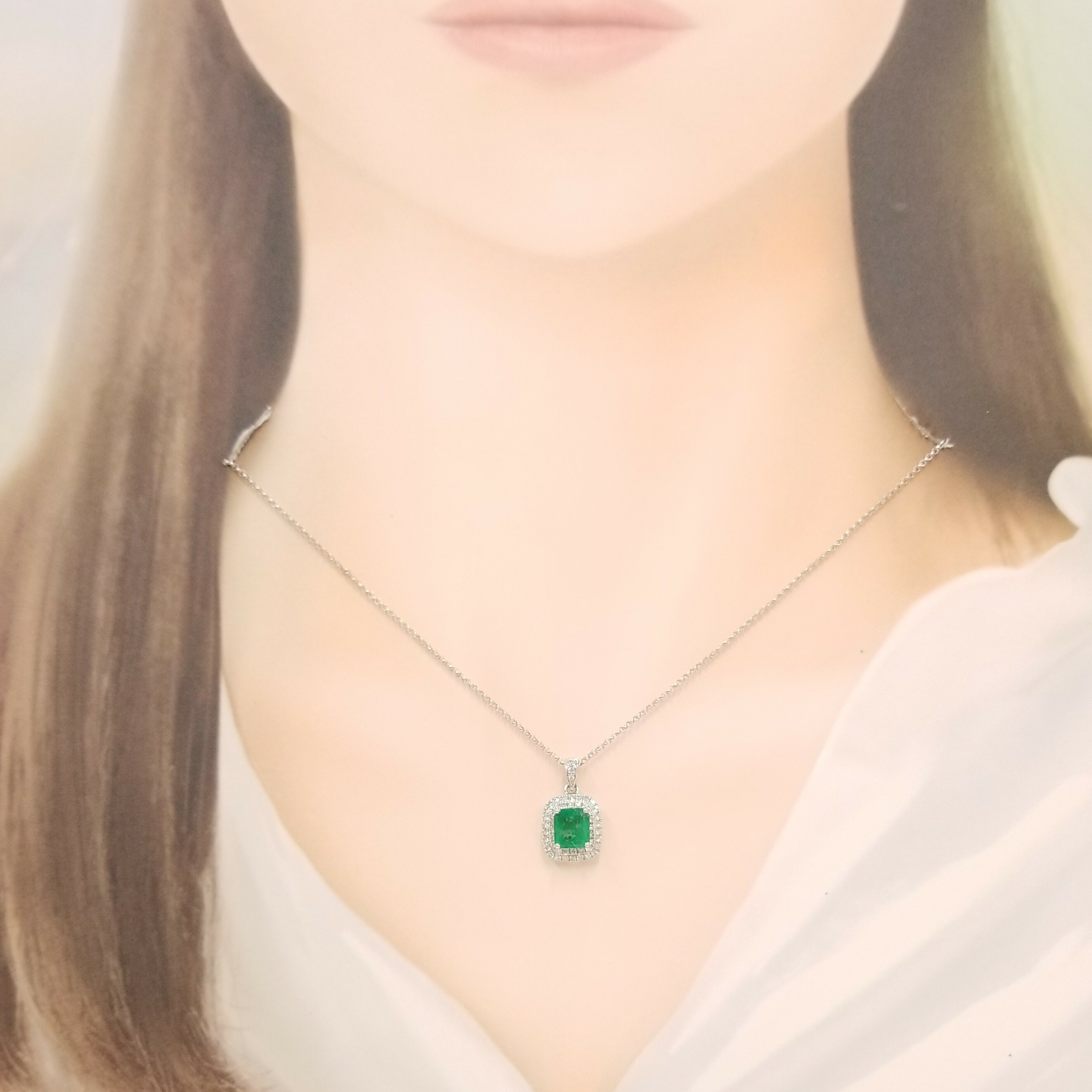 18K White Gold 1.15ct Emerald and Diamond Pendant