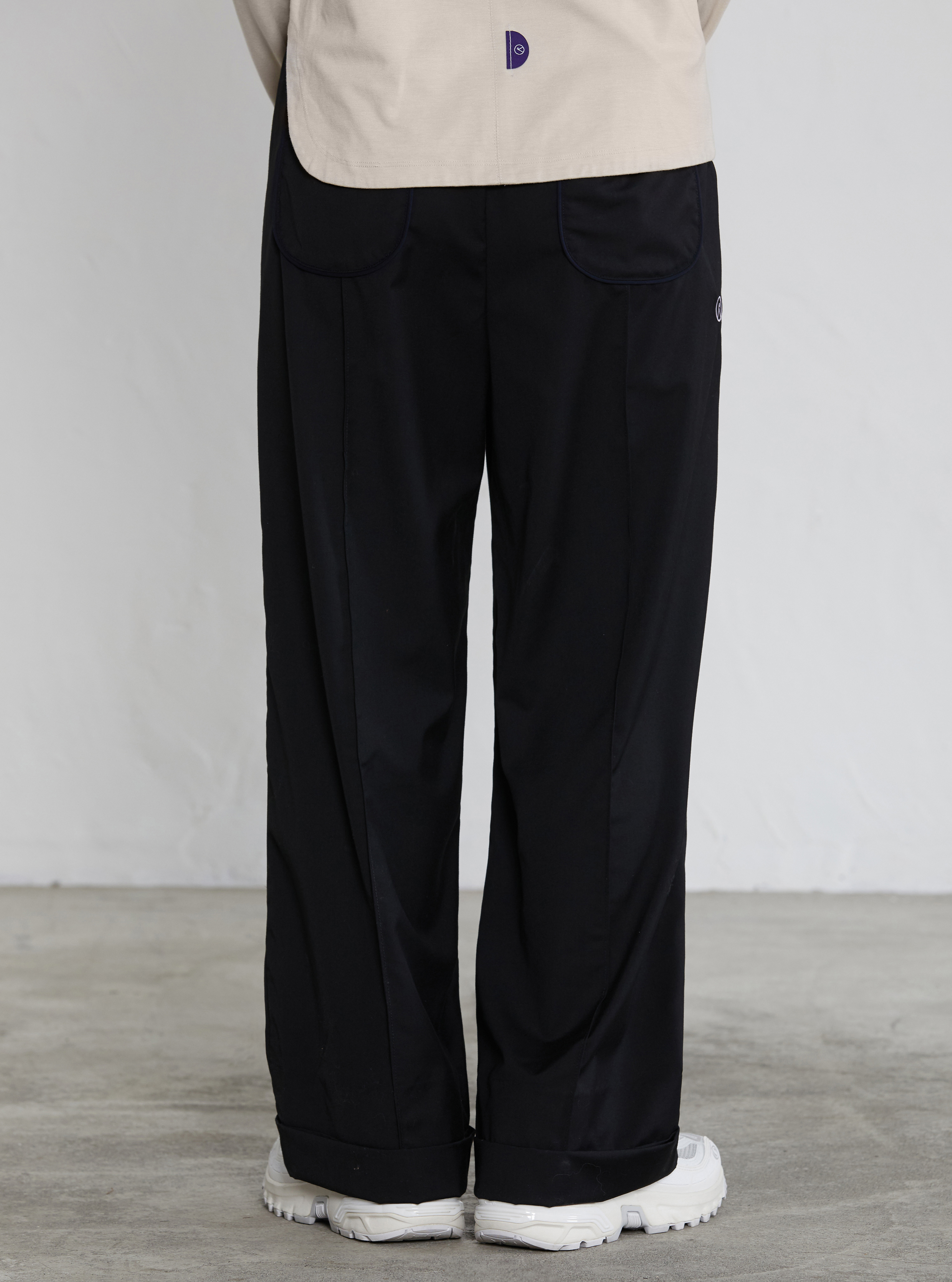 Turn-Up Brim Trousers | Black
