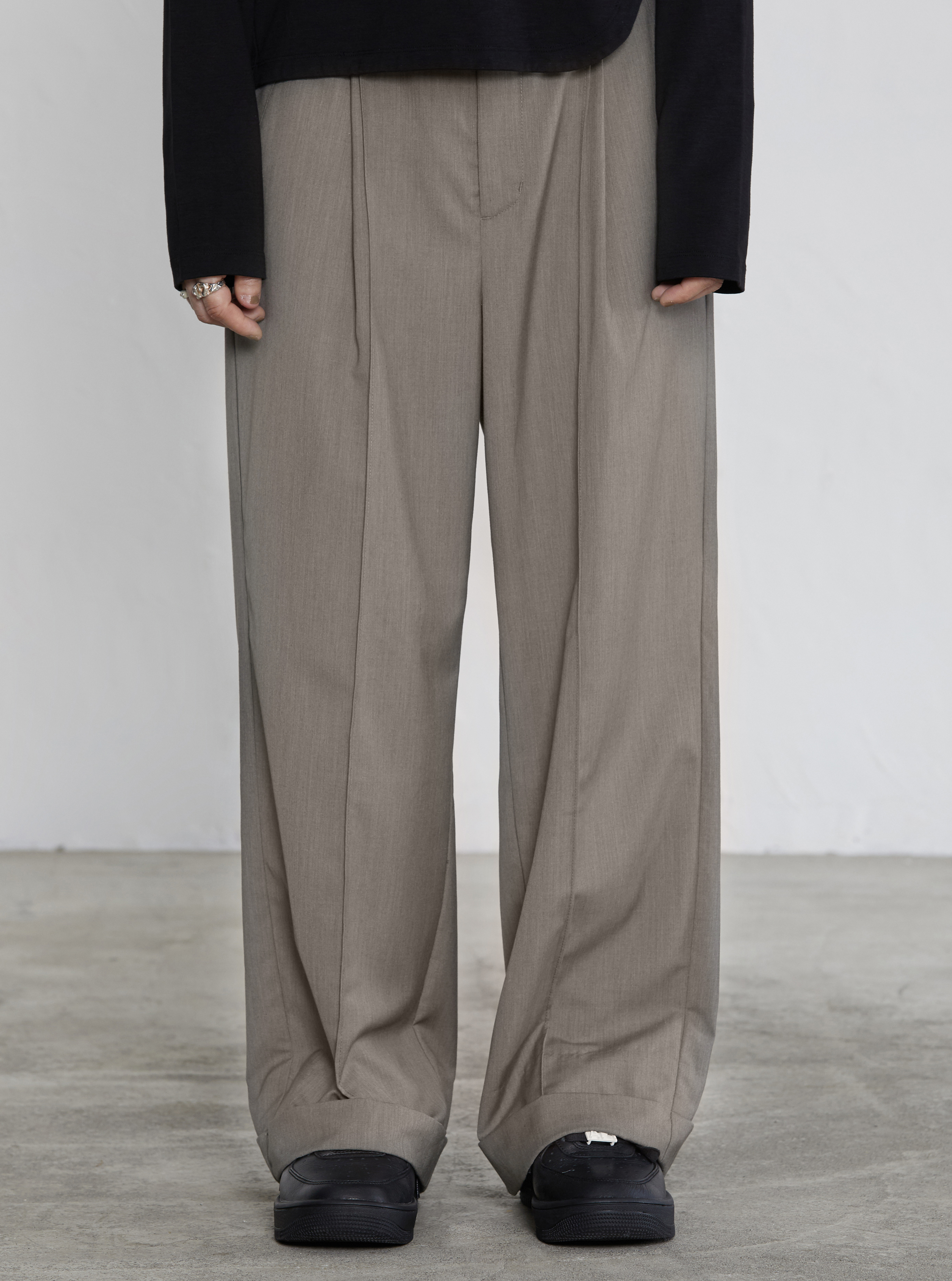 Turn-Up Brim Trousers | Wood