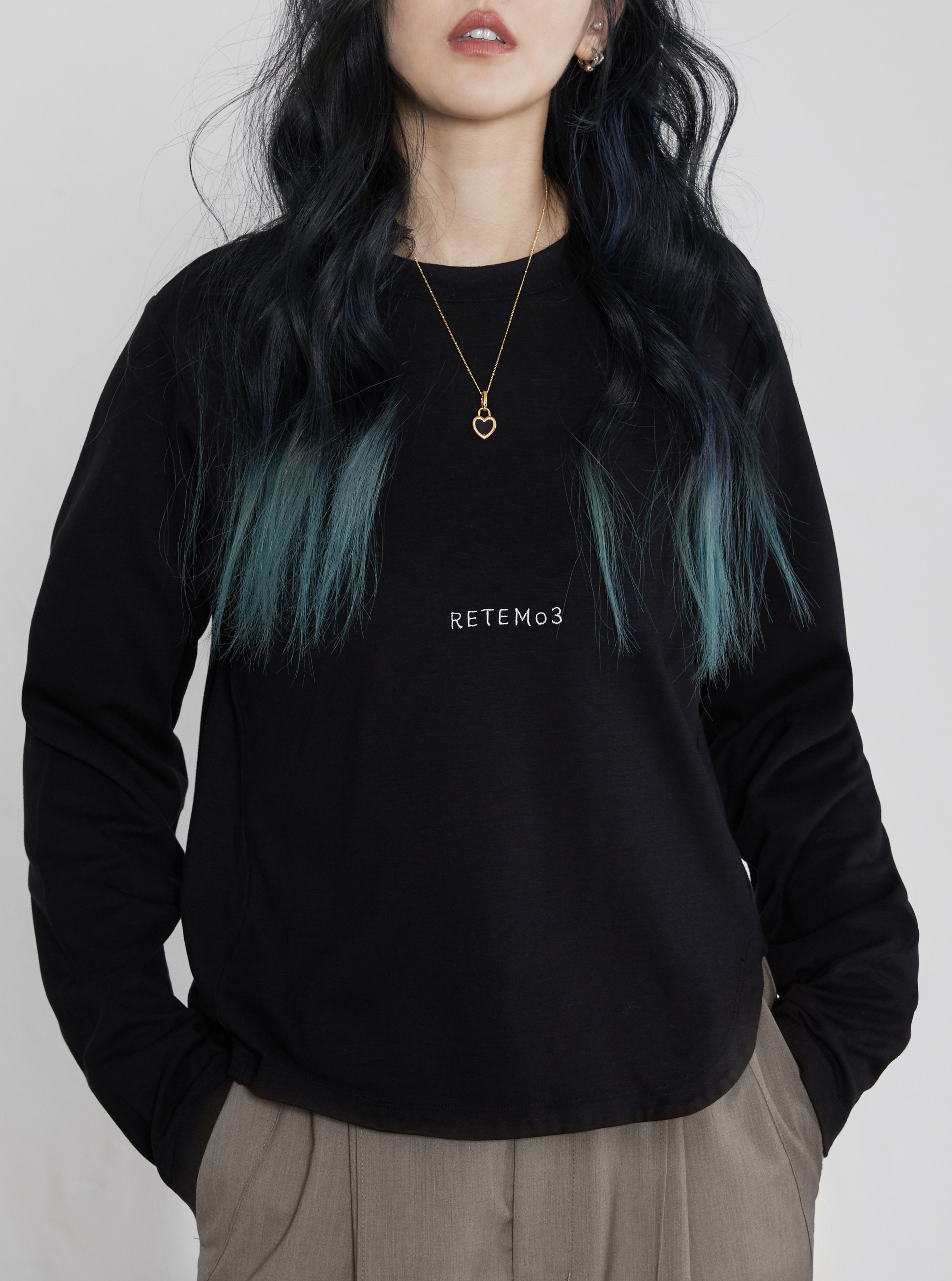 Asymmetric Hem Top | Black