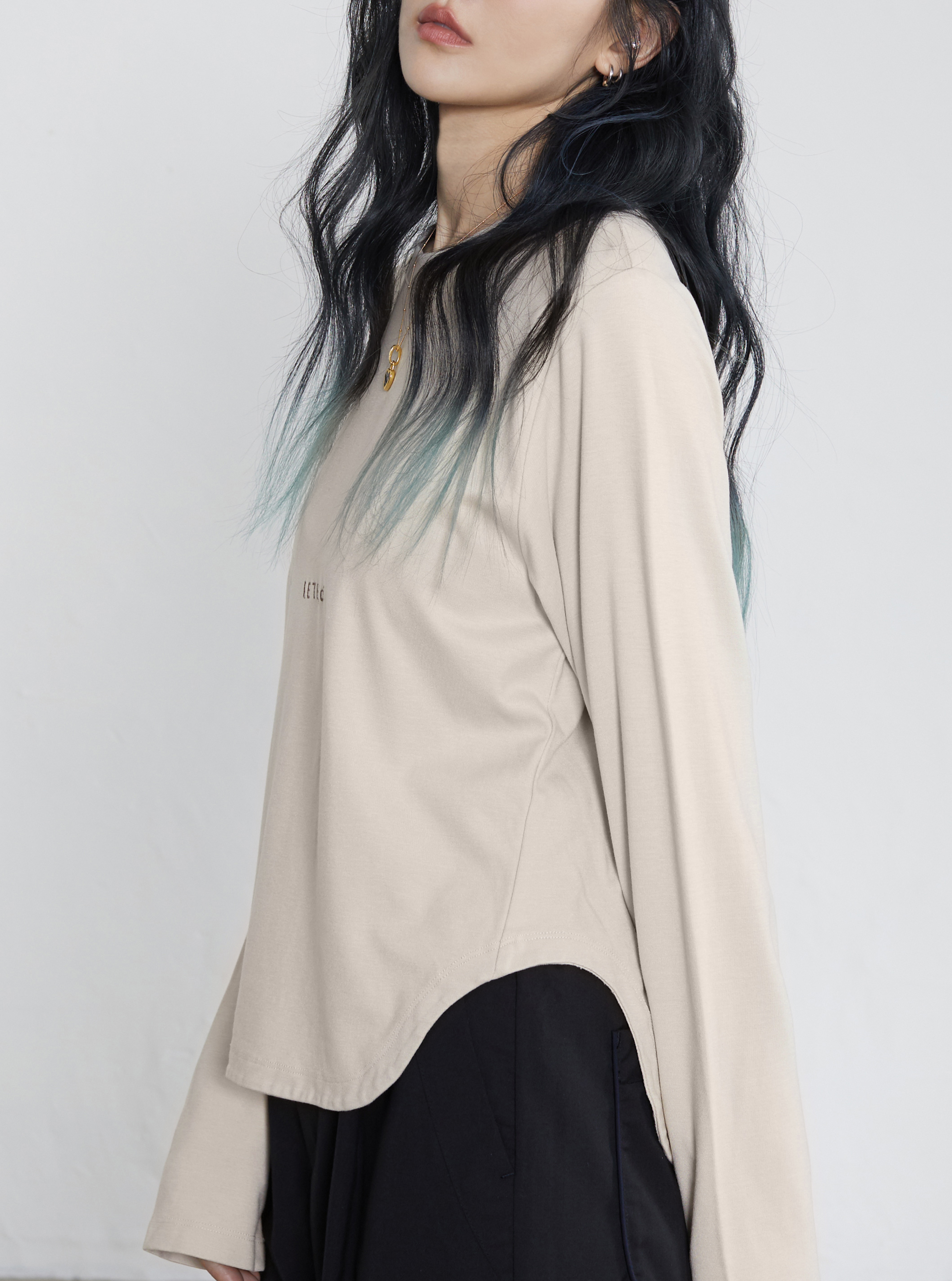 Asymmetric Hem Top | Ivory
