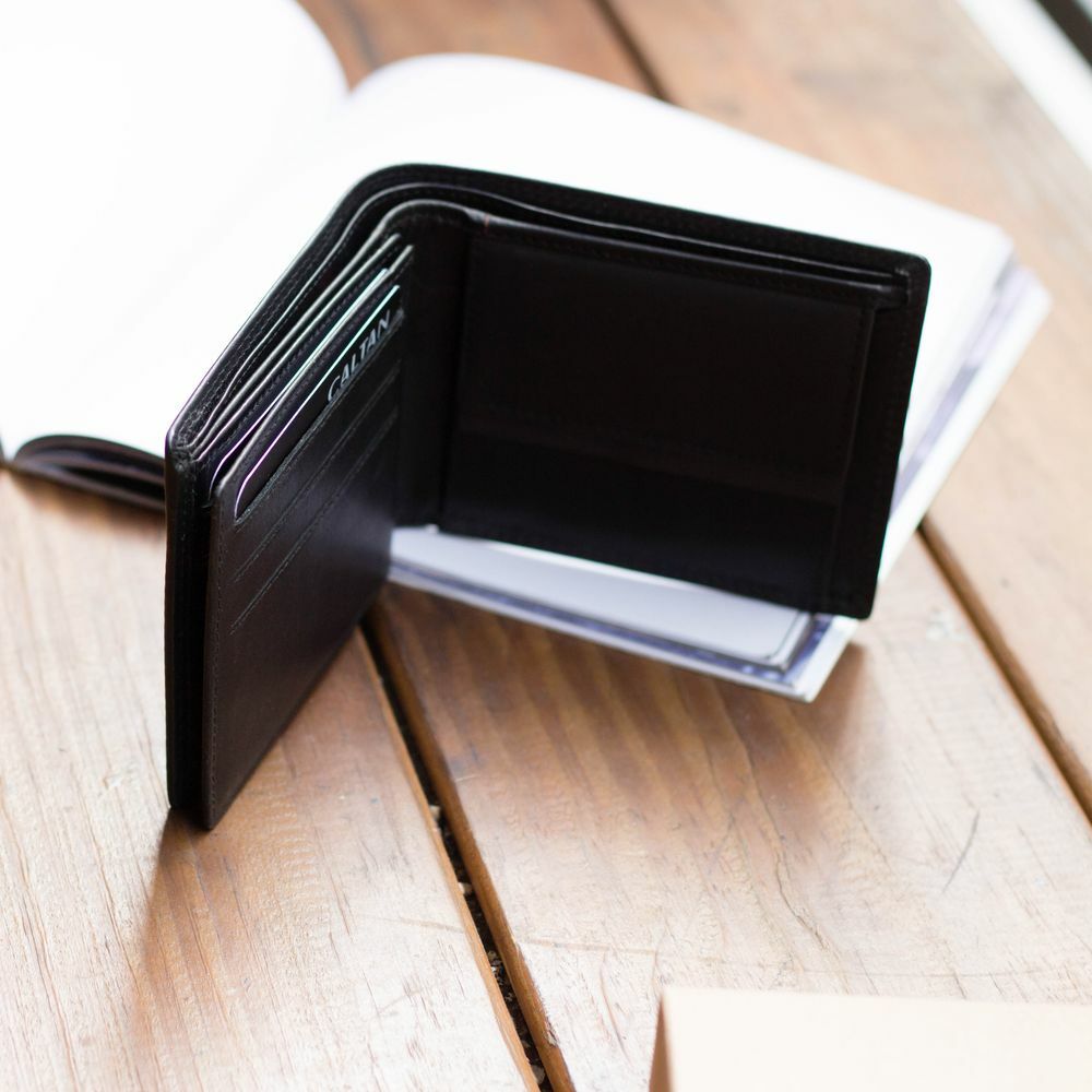 『新品上市』老爺有喜 真皮多折男仕短皮夾(072733bk)