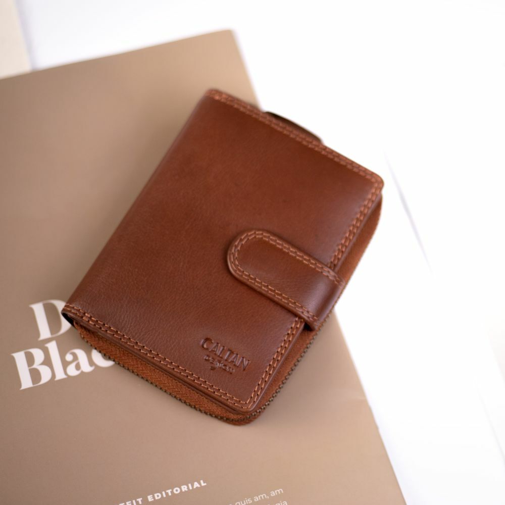 『新品上市』老爺有喜 扣式多功能兩折零錢短夾(072846cd)