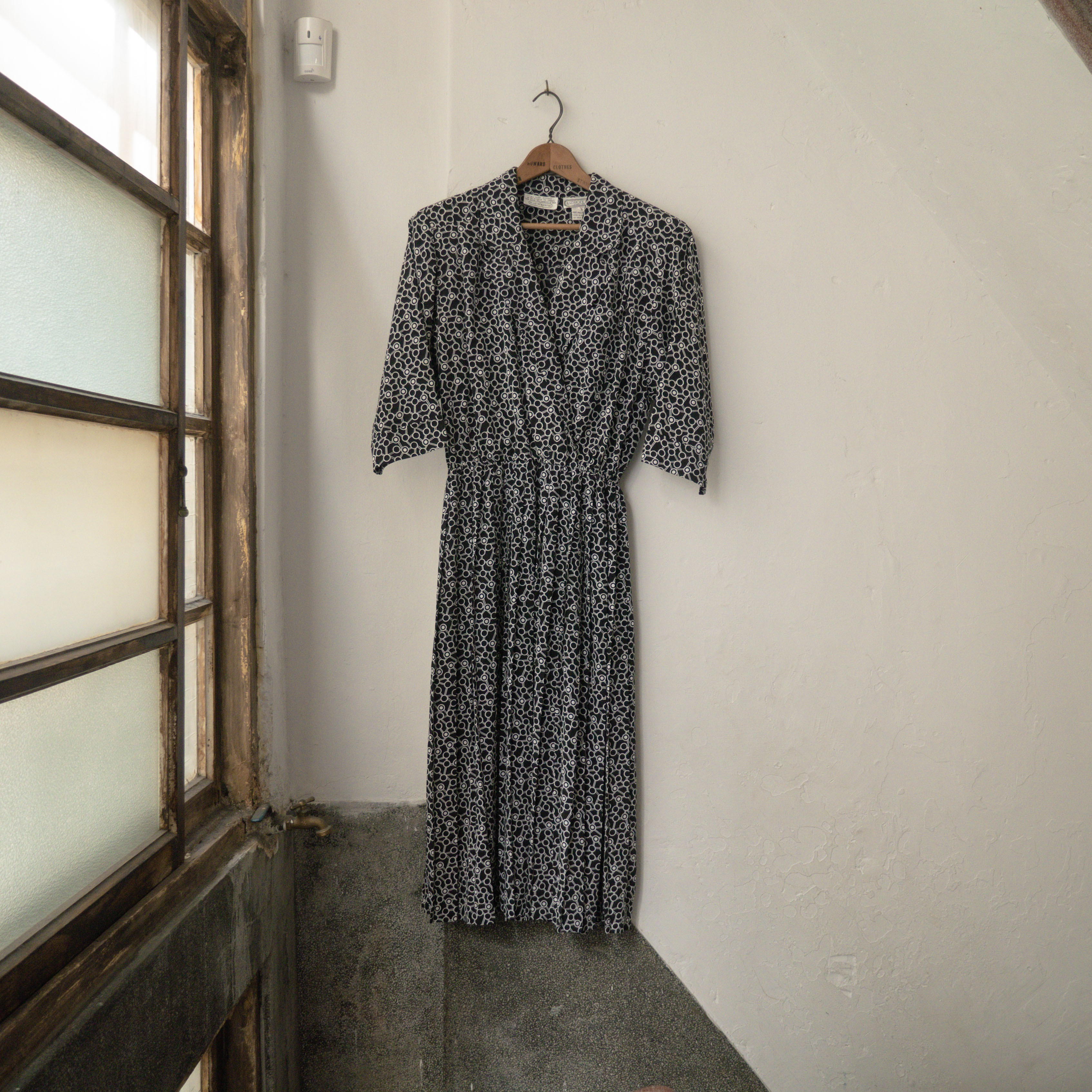 VINTAGE LONG DRESS 黑色 幾何 印花 短袖 長版 長洋裝