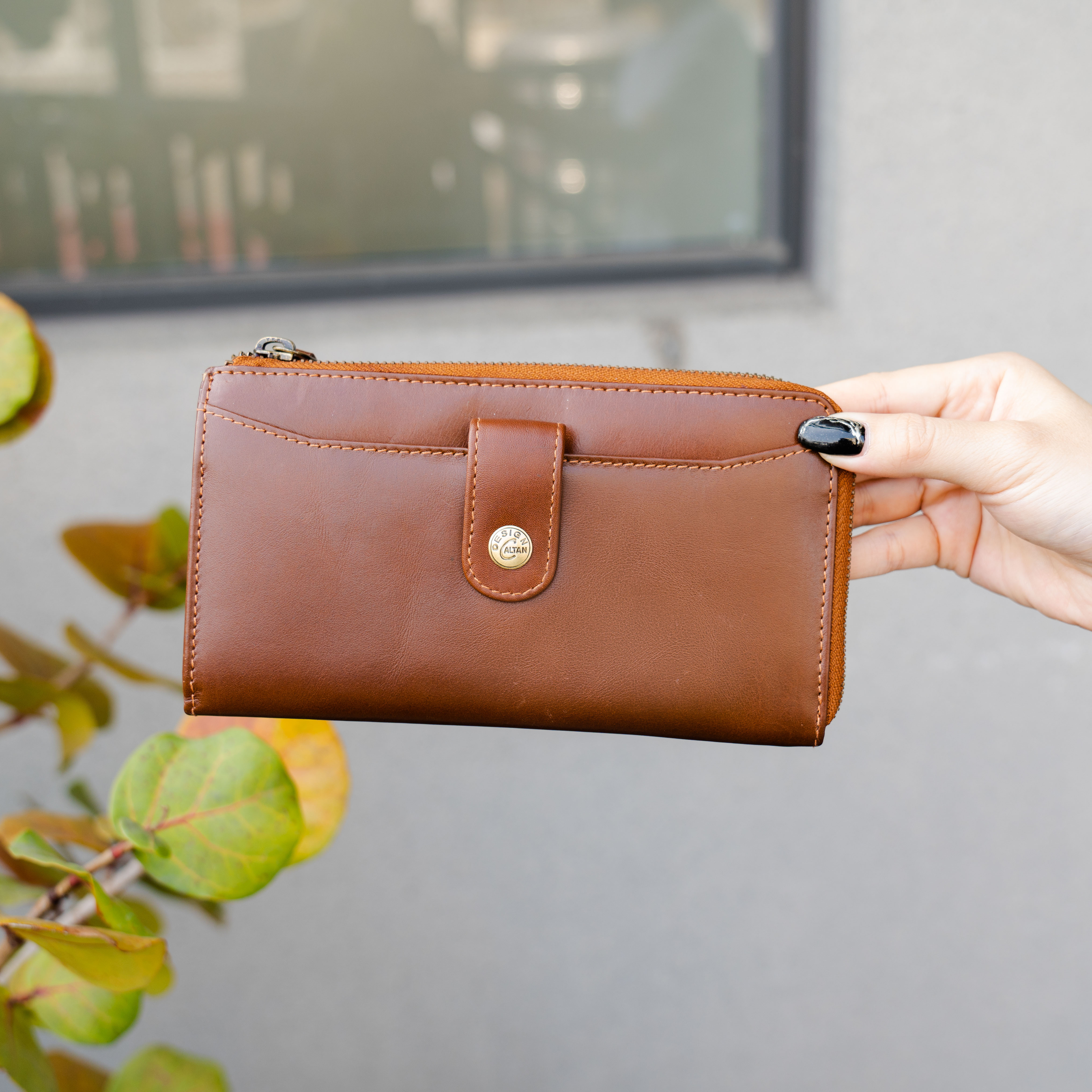 『新品上市』老爺有喜 扣飾L型長夾 (074353cd)