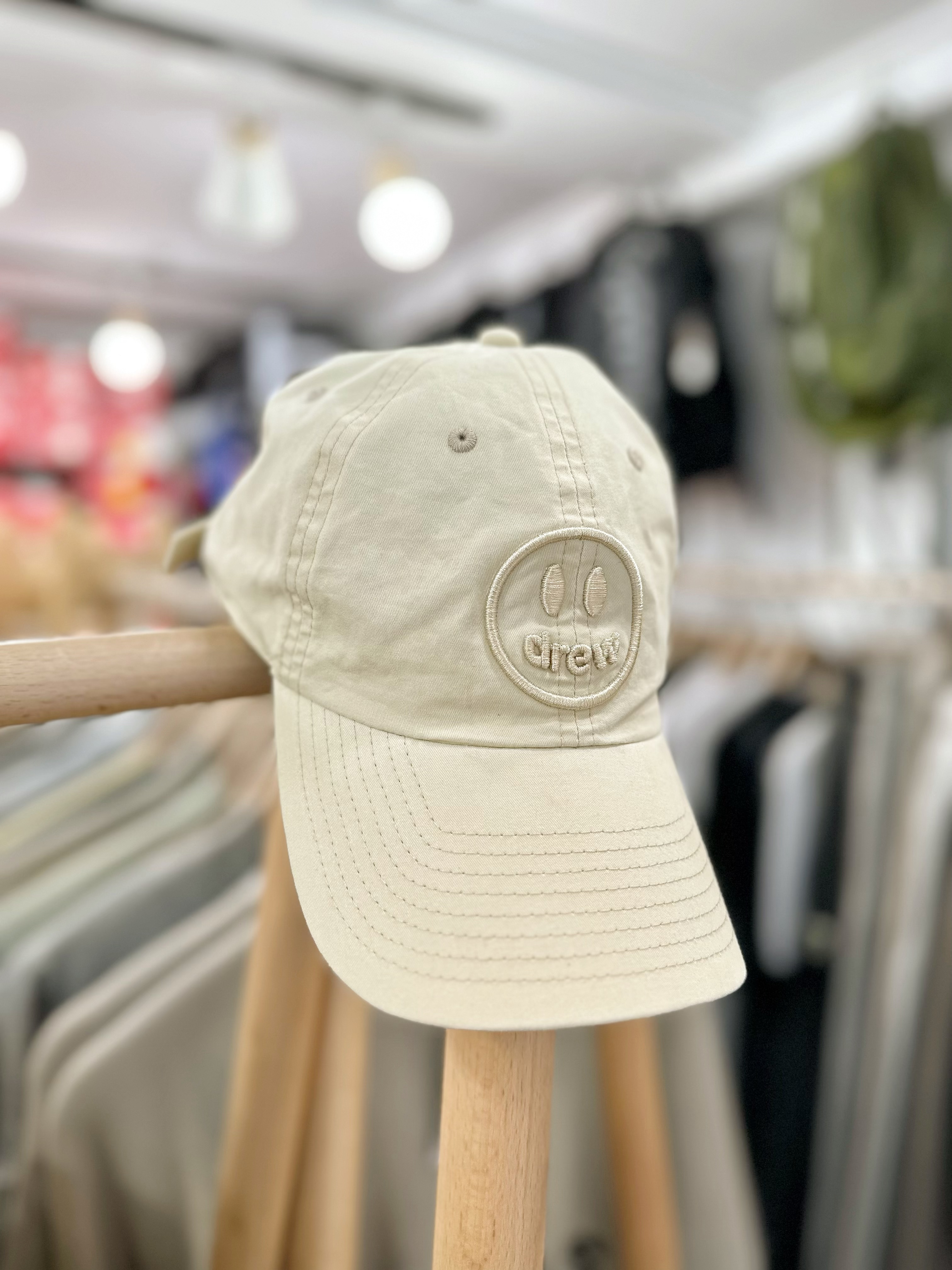 drew house mascot dad hat biscotti 米色