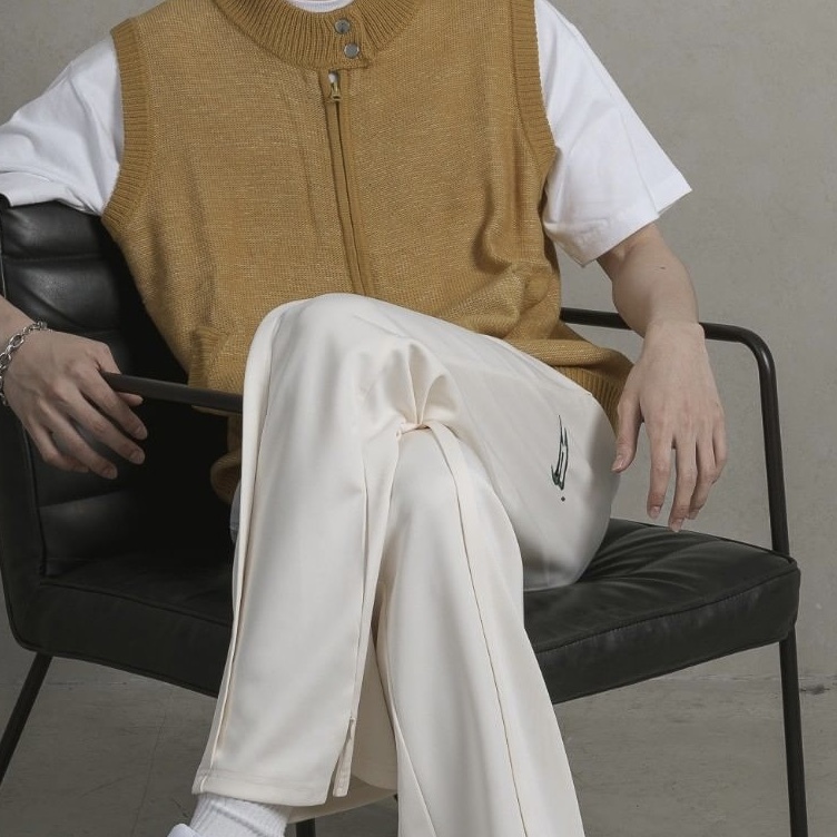 E’TRE A LOUEST EAL Boot Cut Pants Black 喇叭褲  灰 黑 奶油白