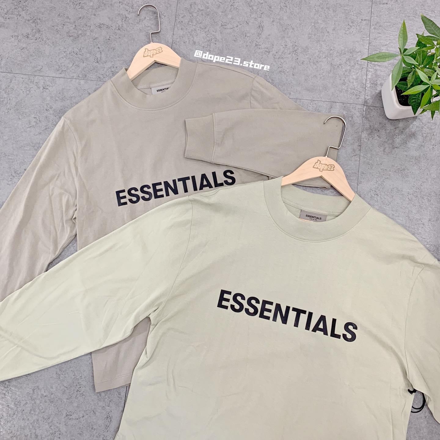 Fear of God Essentials Boxy Long Sleeve T-Shirt Applique Logo moss sage 兩色