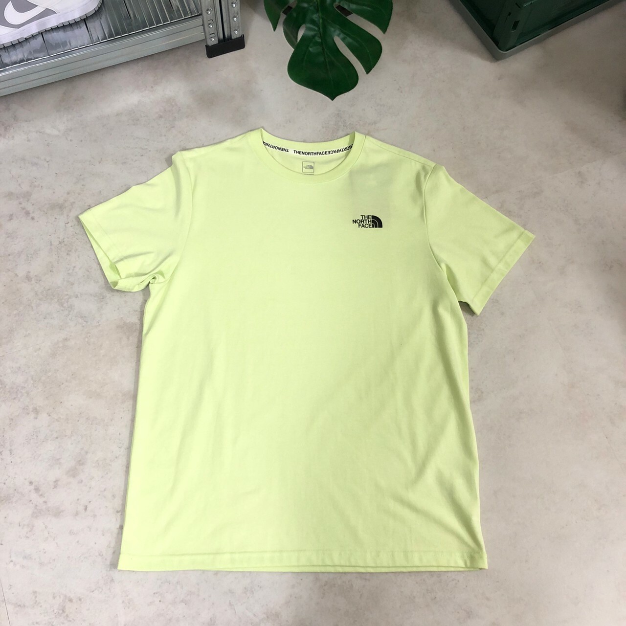 The North Face 城市之旅 食物 旅行 短袖 NT7UN18E