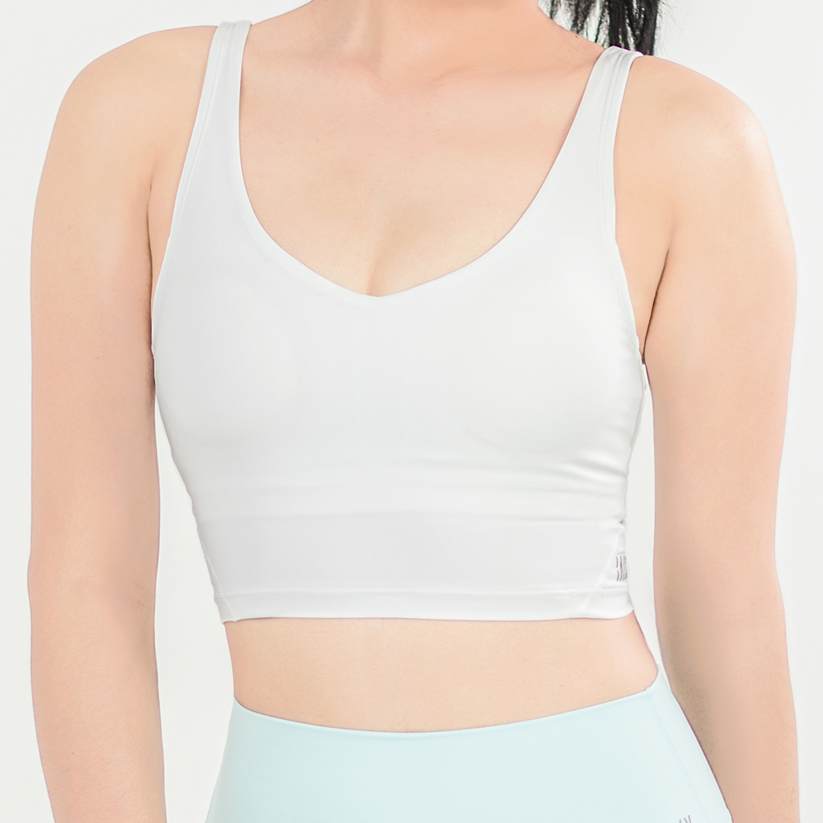 女款美背彈力運動內衣 白