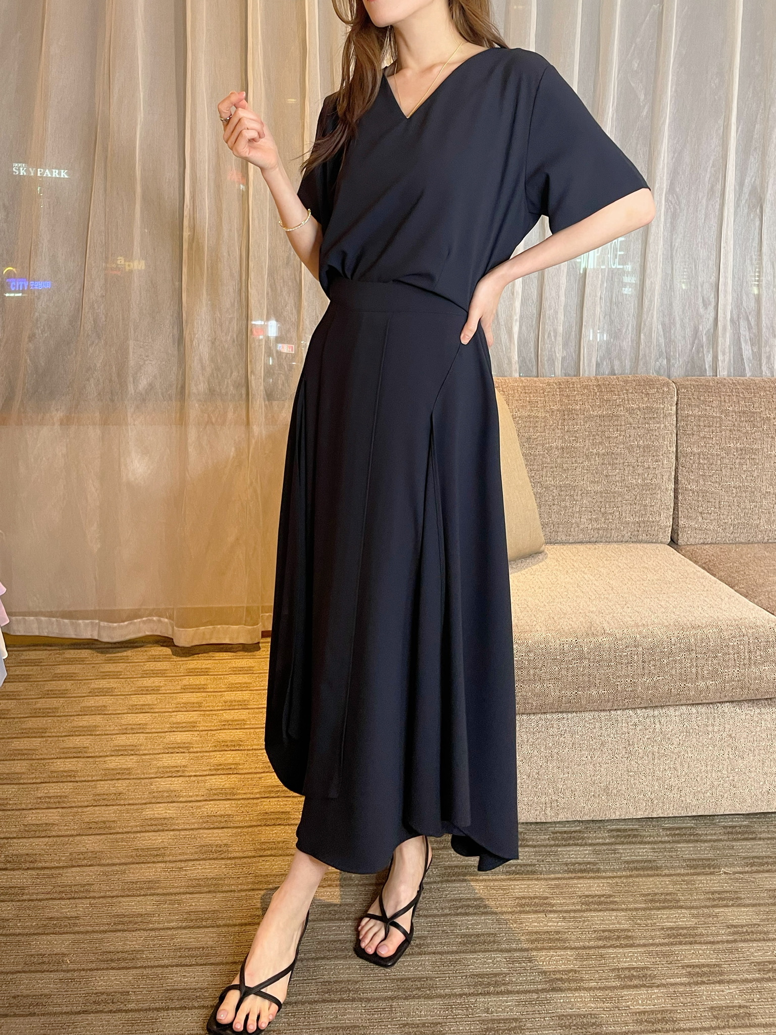 優雅後鬆緊傘擺套裝