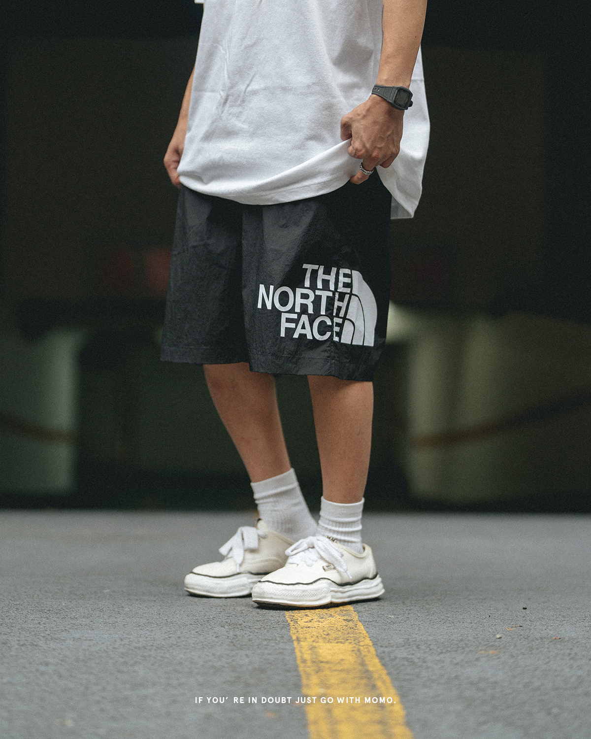 The North Face 輕盈機能防潑短褲  湖水綠NF0A7WD7EFS1 / 黑NF0A7WD7JK31