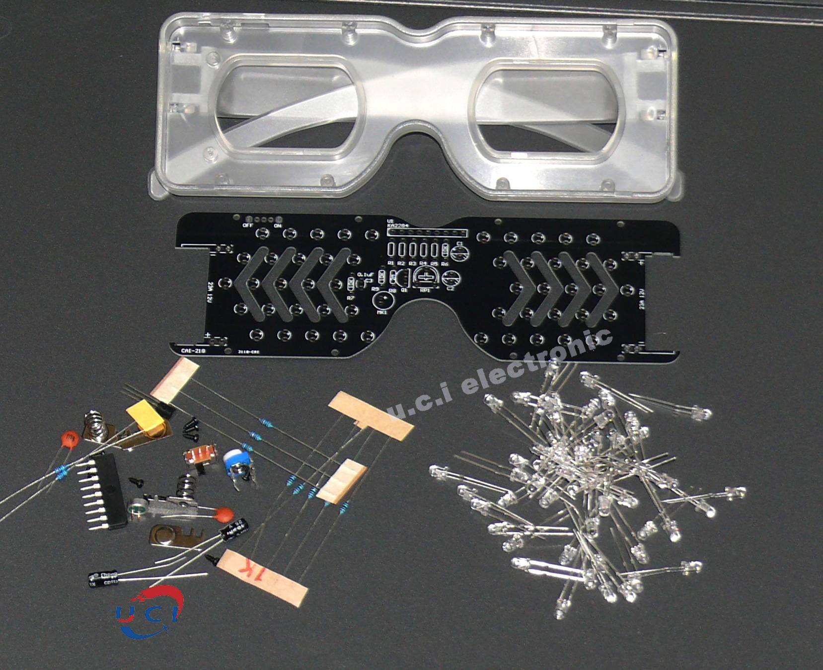 【UCI電子】(中上) 特價中~ DIY材料包 聲控LED發光眼鏡  發光二極體 閃燈電子散件 焊接練習 KTV 生日 眼鏡