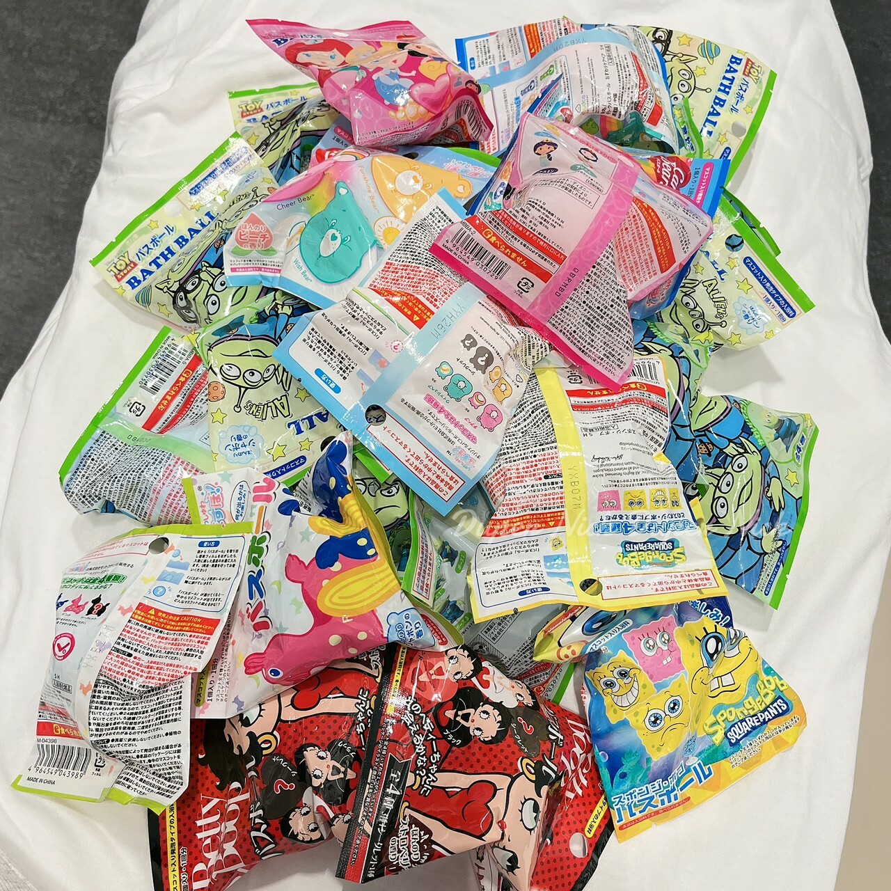 日本卡通沐浴球 入浴球 入浴鹽 入浴劑 泡澡球