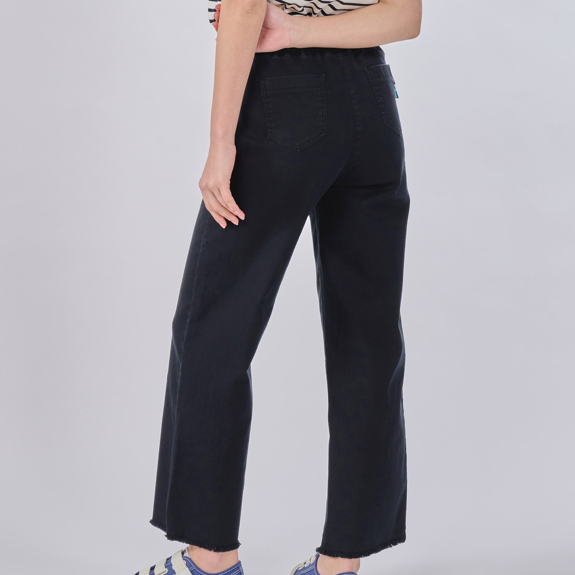 moz Sweden Moose Washed Elastic Denim Wide Pants (black)