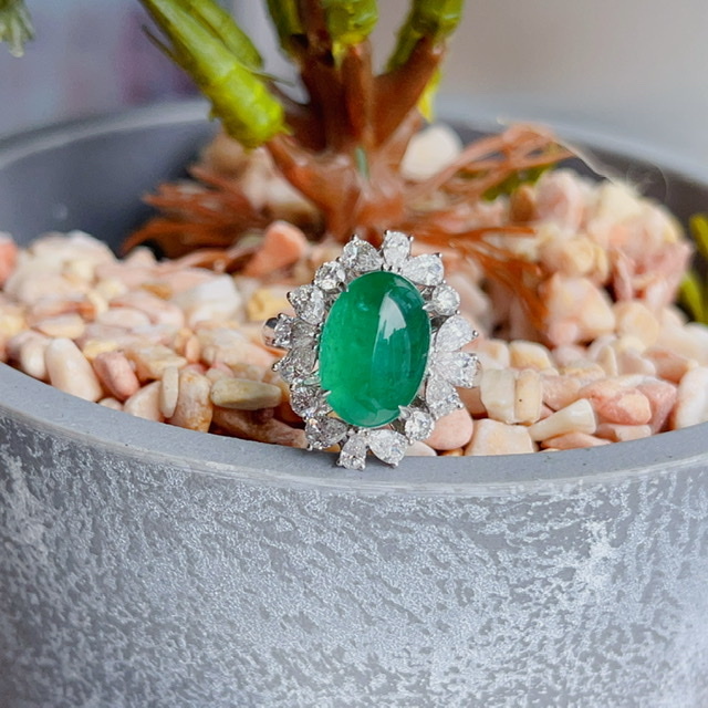 18K金祖母綠鑽石戒指吊墜兩用款