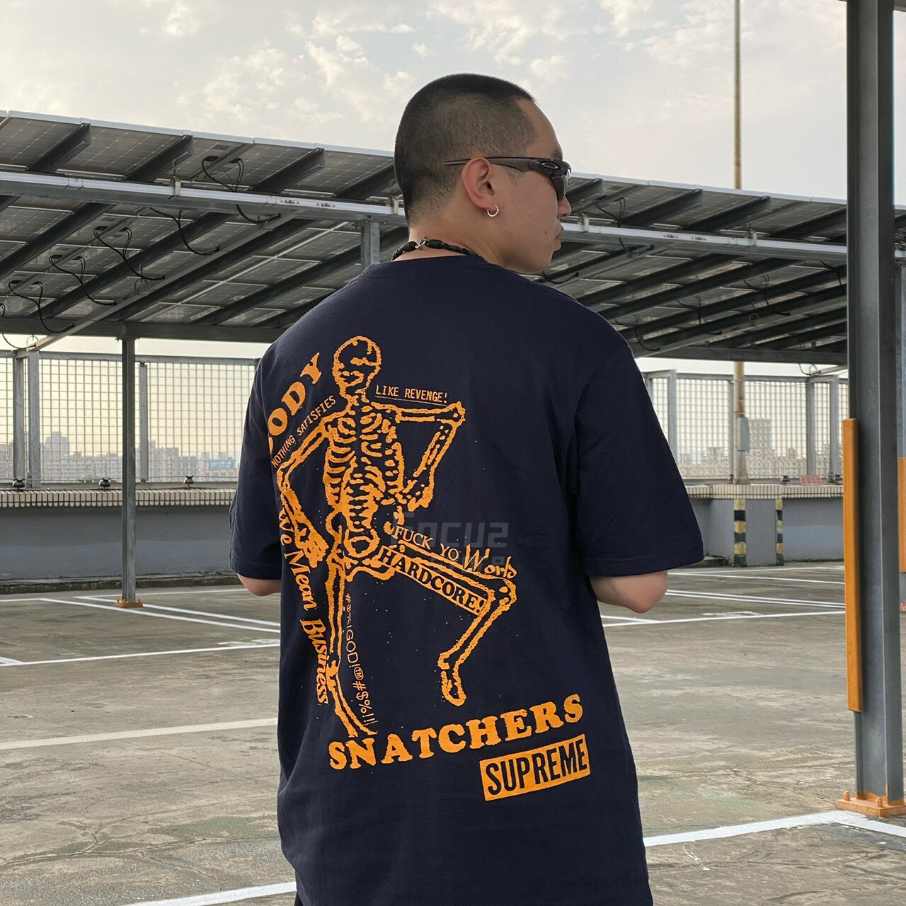 Focus Store】現貨秒發Supreme 23SS Body Snatchers Tee 短T