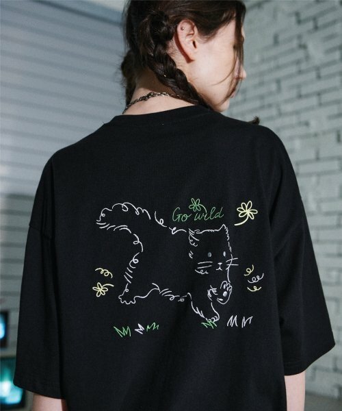【CPGN STUDIO】HEADING CAT Short Sleeve T-shirt CPGN STUDIO】HEADING CAT Short Sleeve T-shirt (CPGN