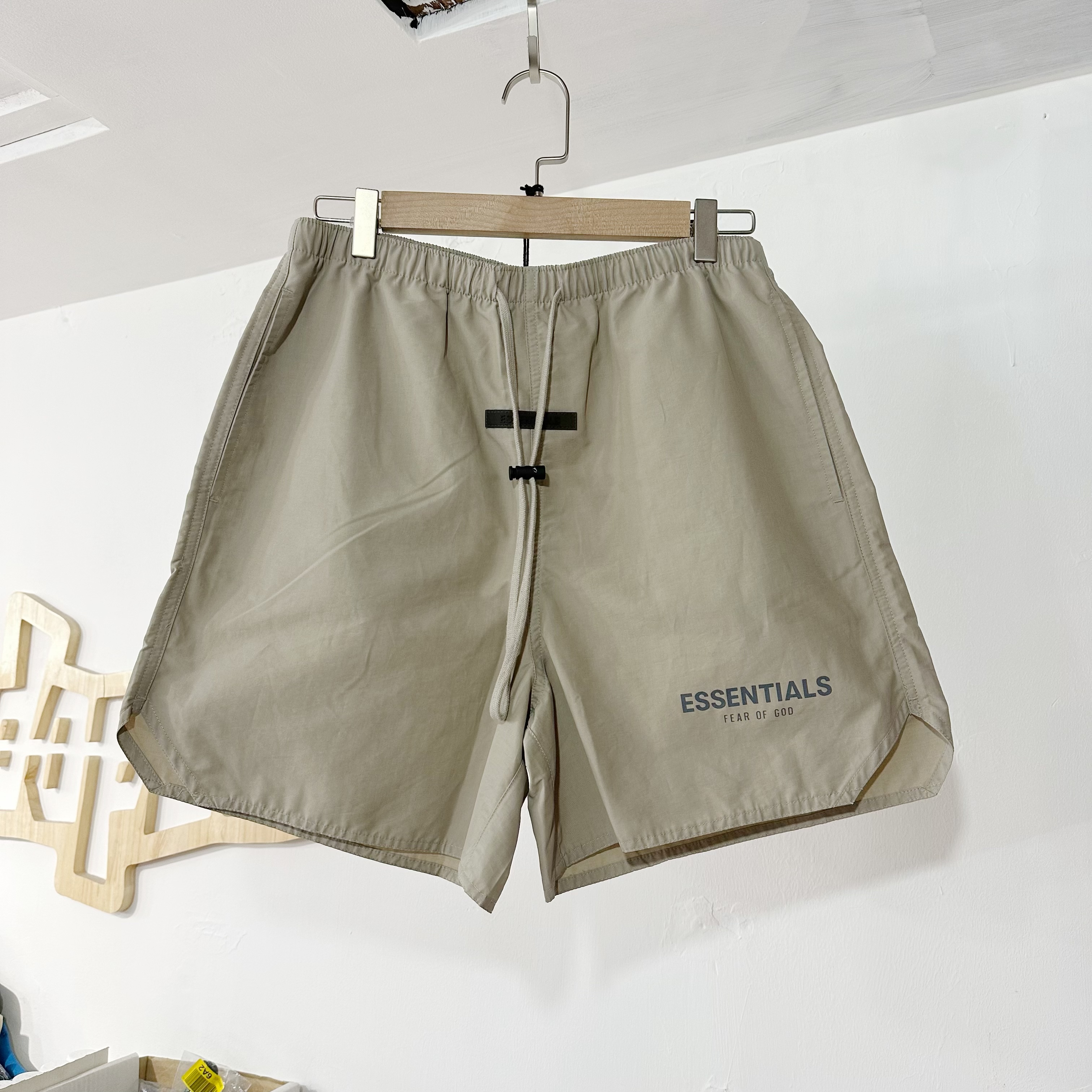 Fear Of God Essentials SS21 Volley Shorts 3M短褲 MOSS