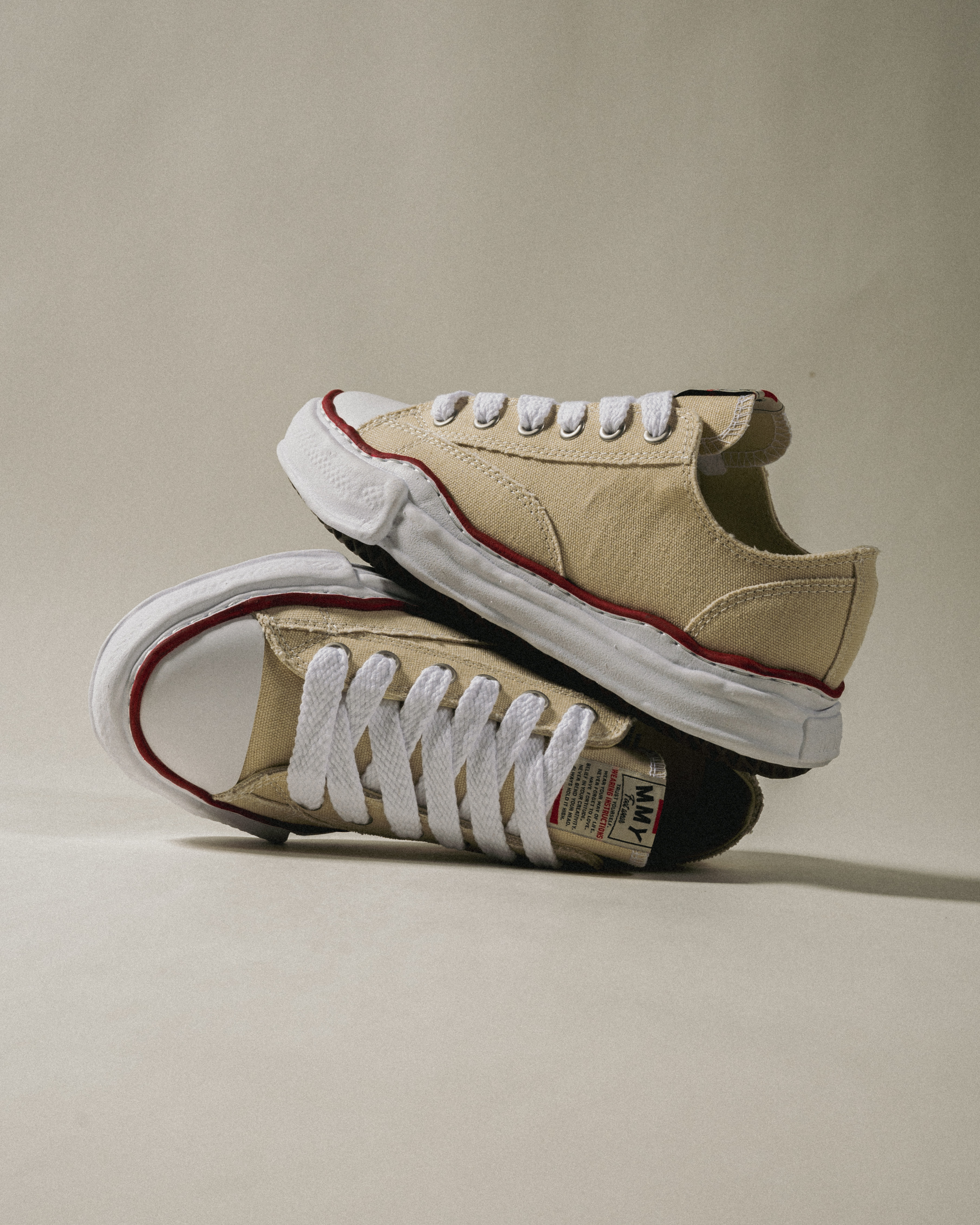 [現貨] MIHARA Peterson Low Canvas Sneaker "Natural"