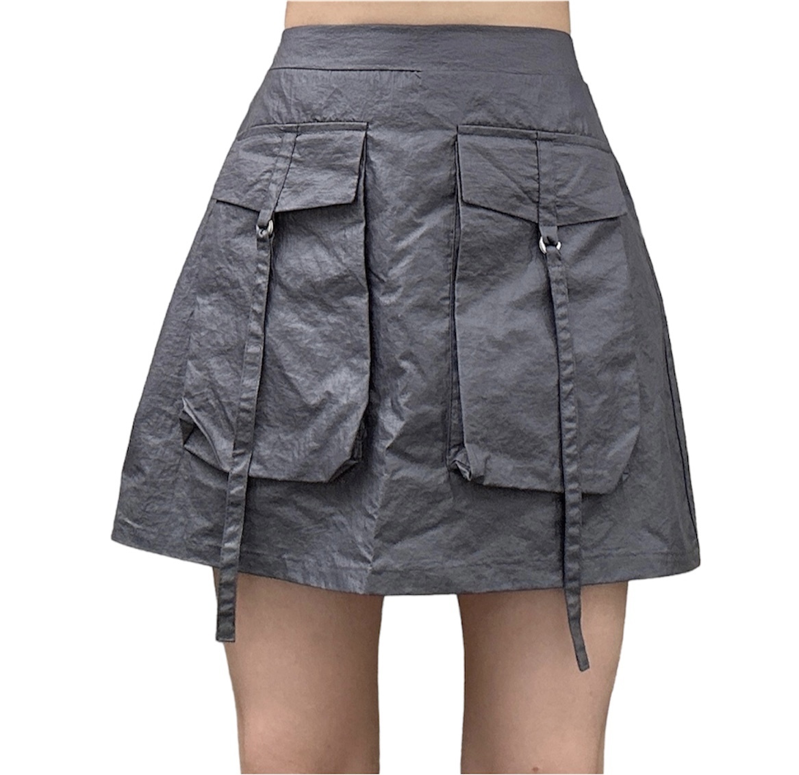 立體大袋風褸料短裙褲（現貨款式）