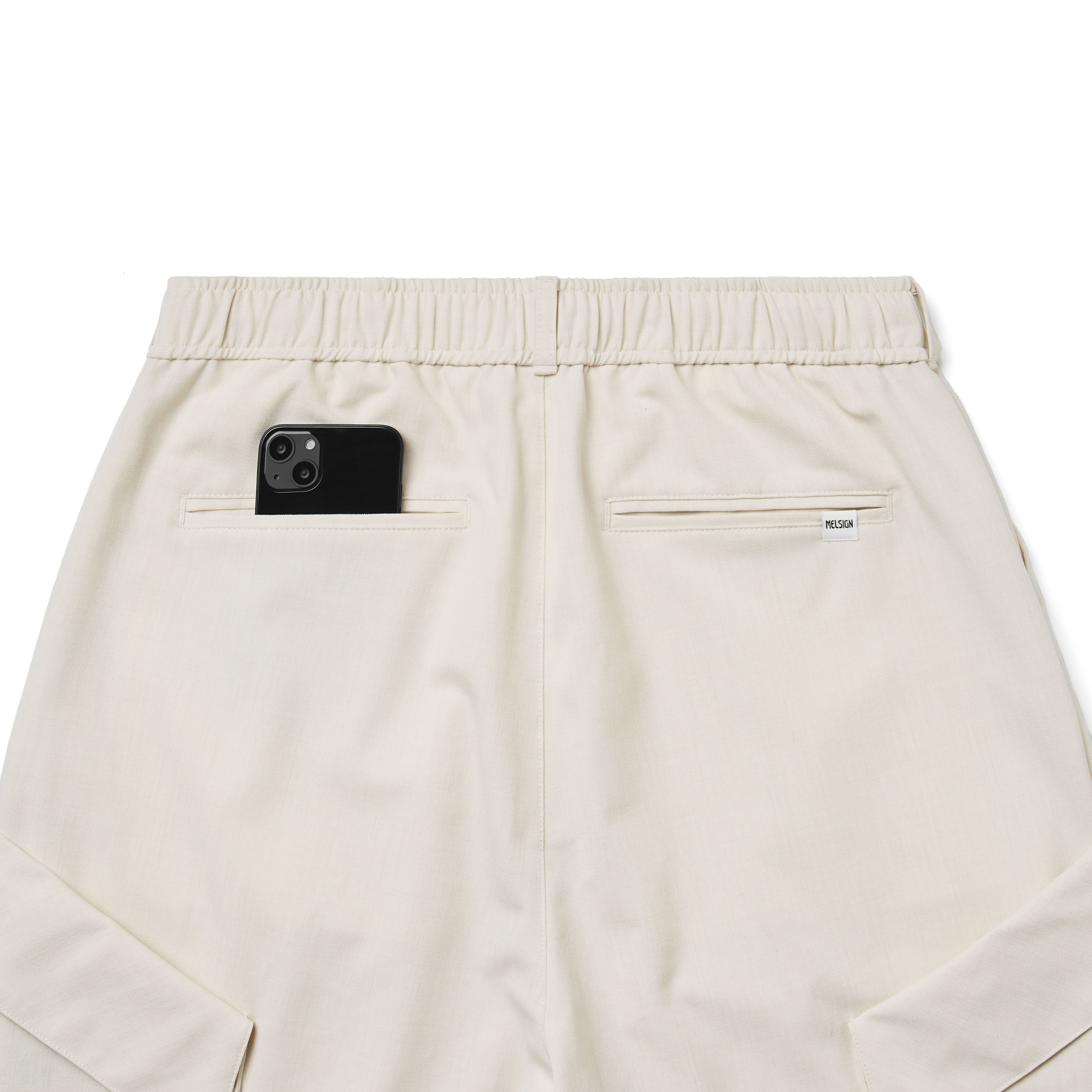 MELSIGN Pocket Baggy Shorts 口袋短褲米白| FLOMMARKET 官方網站