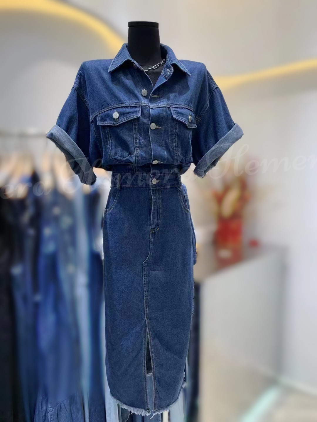 DR23W0504 牛仔前開叉連身裙