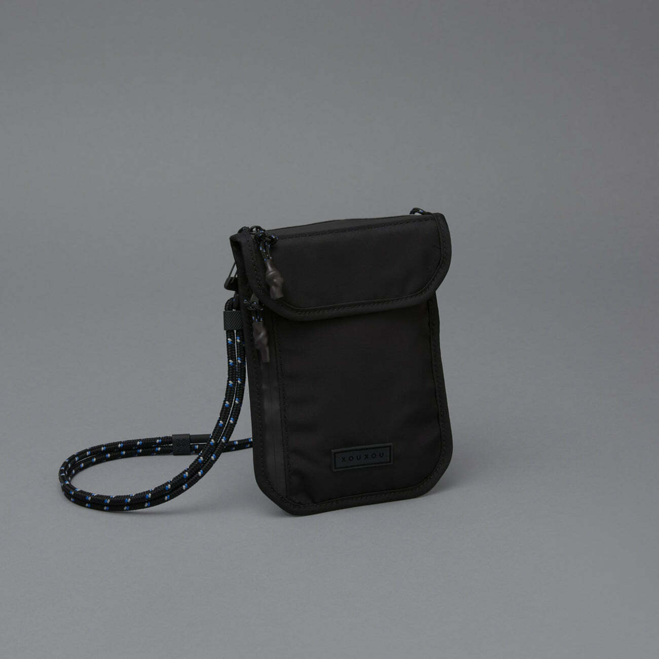 【 XOU XOU | 機能斜背小袋 Pouches - 黑色 Black 】