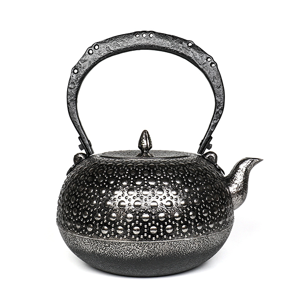 【薰山工房】布團型 龜甲 砂鐵壺 1.6L-座付柄軸