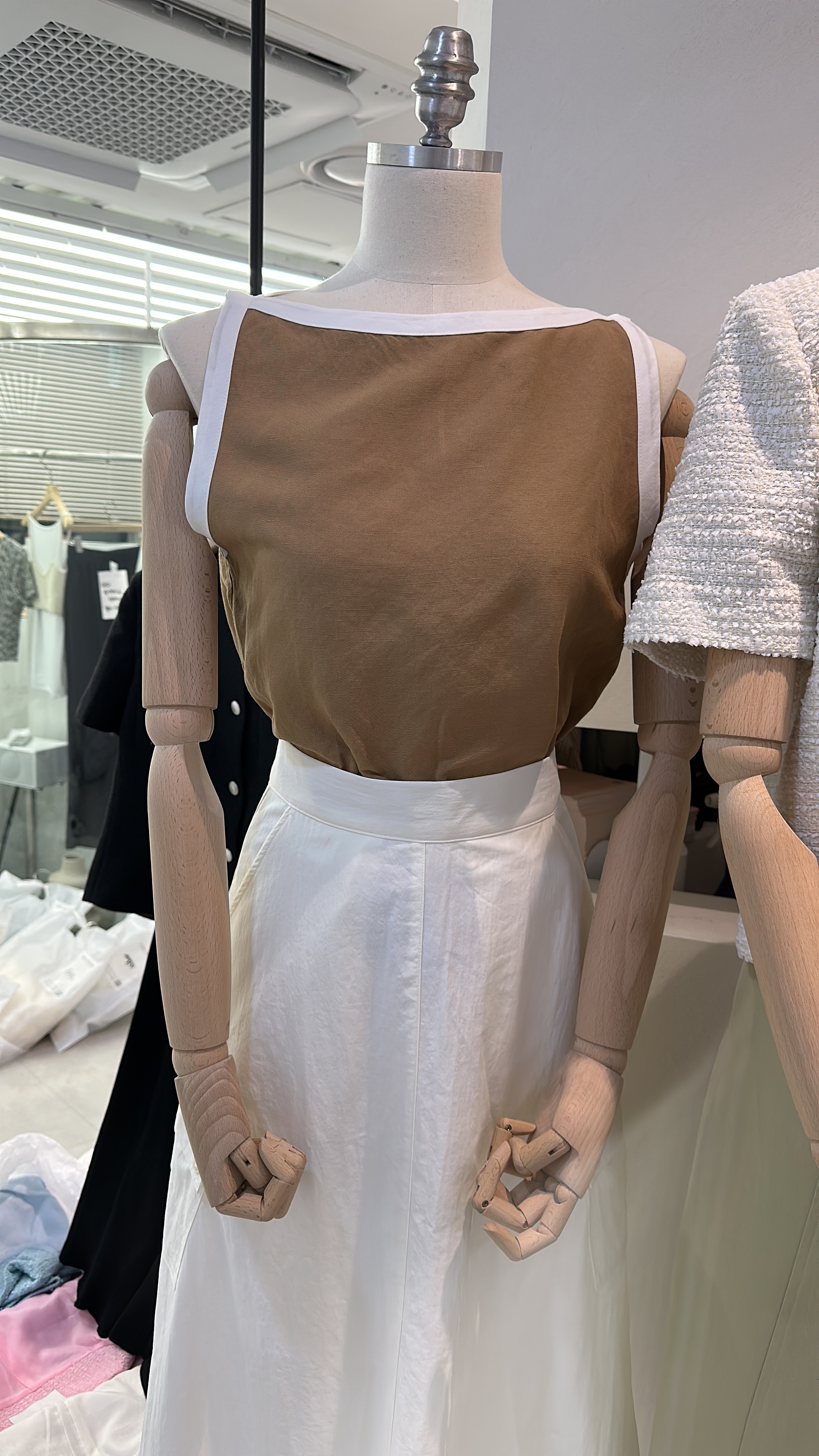 boat neck棉麻撞白邊背心