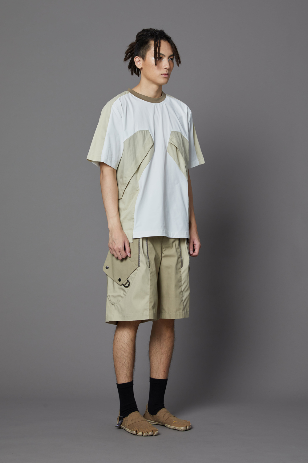 活片透氣上衣-白