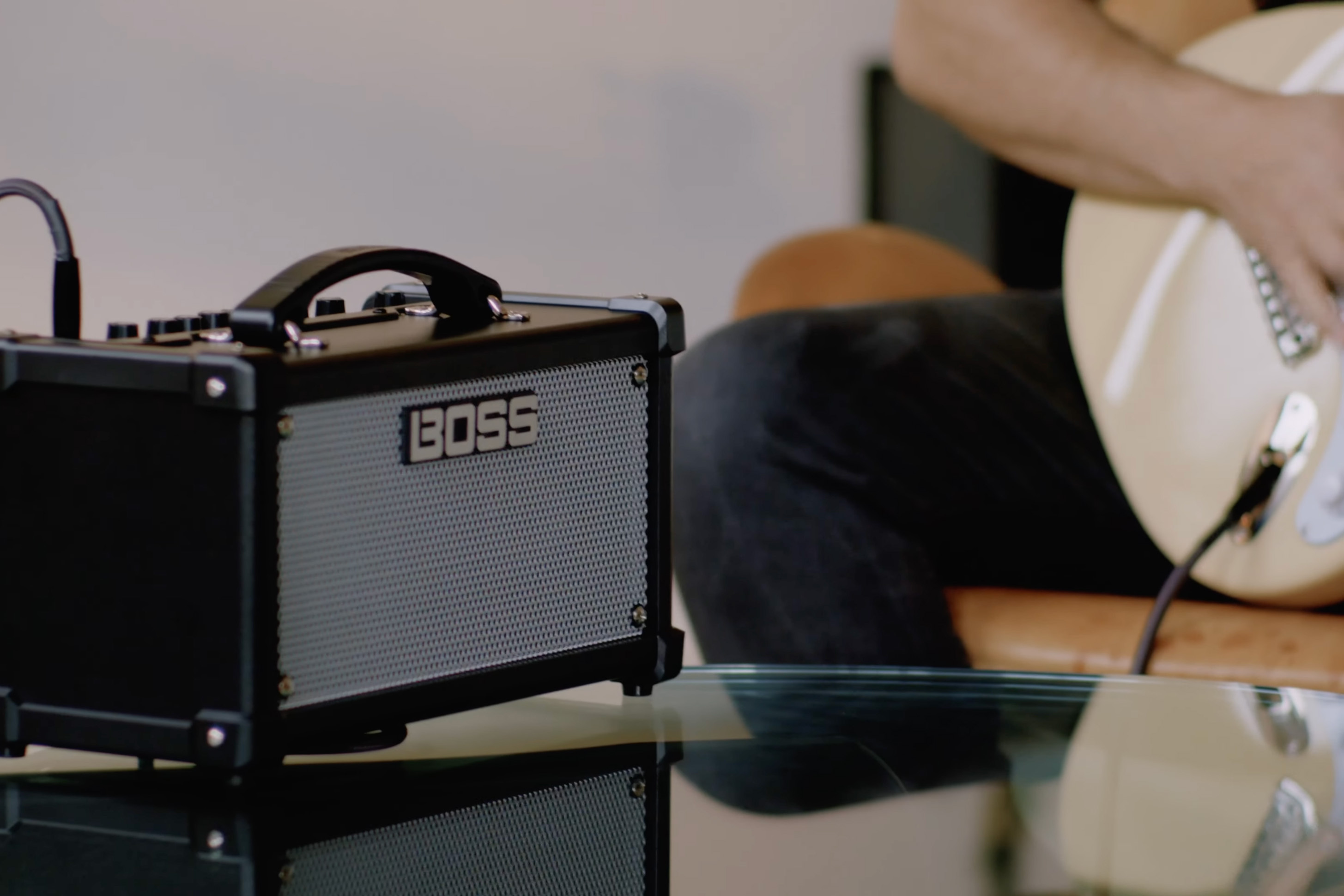 BOSS BOSS DUAL CUBE LX DCUBE-LX 吉他音箱 電吉他音箱 第 5 張圖片｜三峽吉他 / Bass