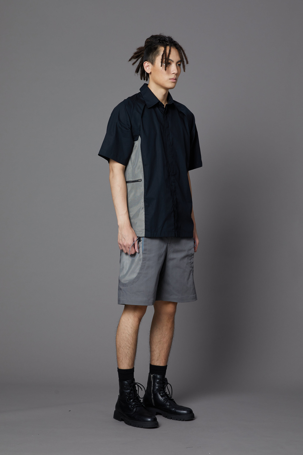 側拉鍊口袋短袖襯衫-黑