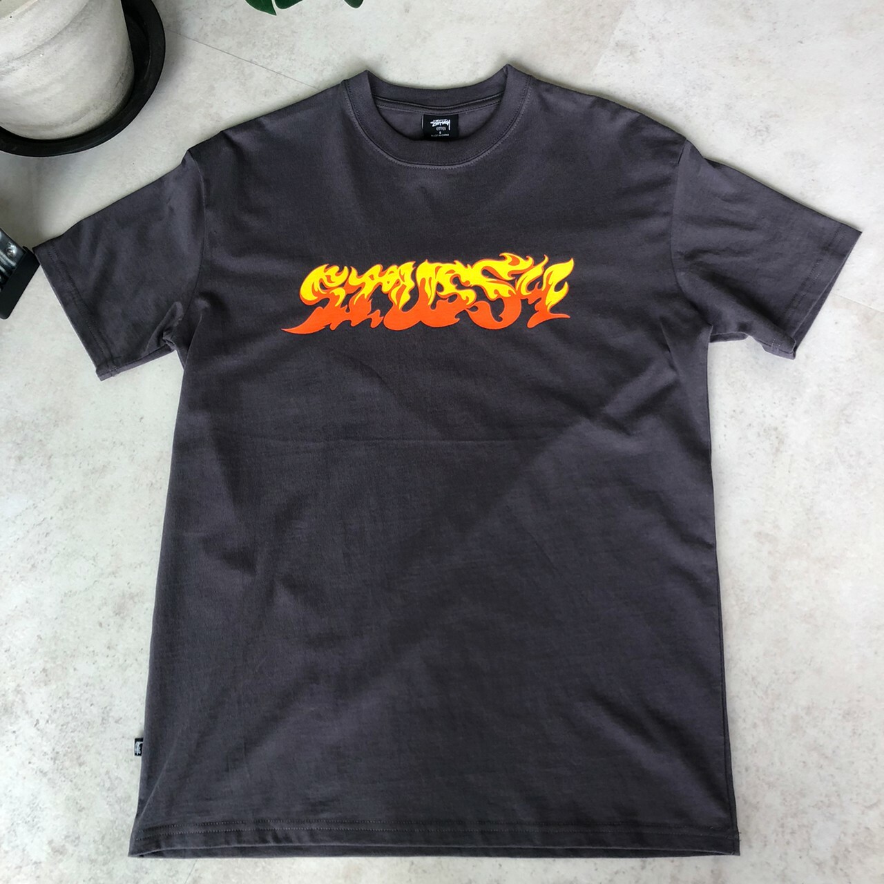 Stussy 火焰Logo 短袖上衣 ST0L0143