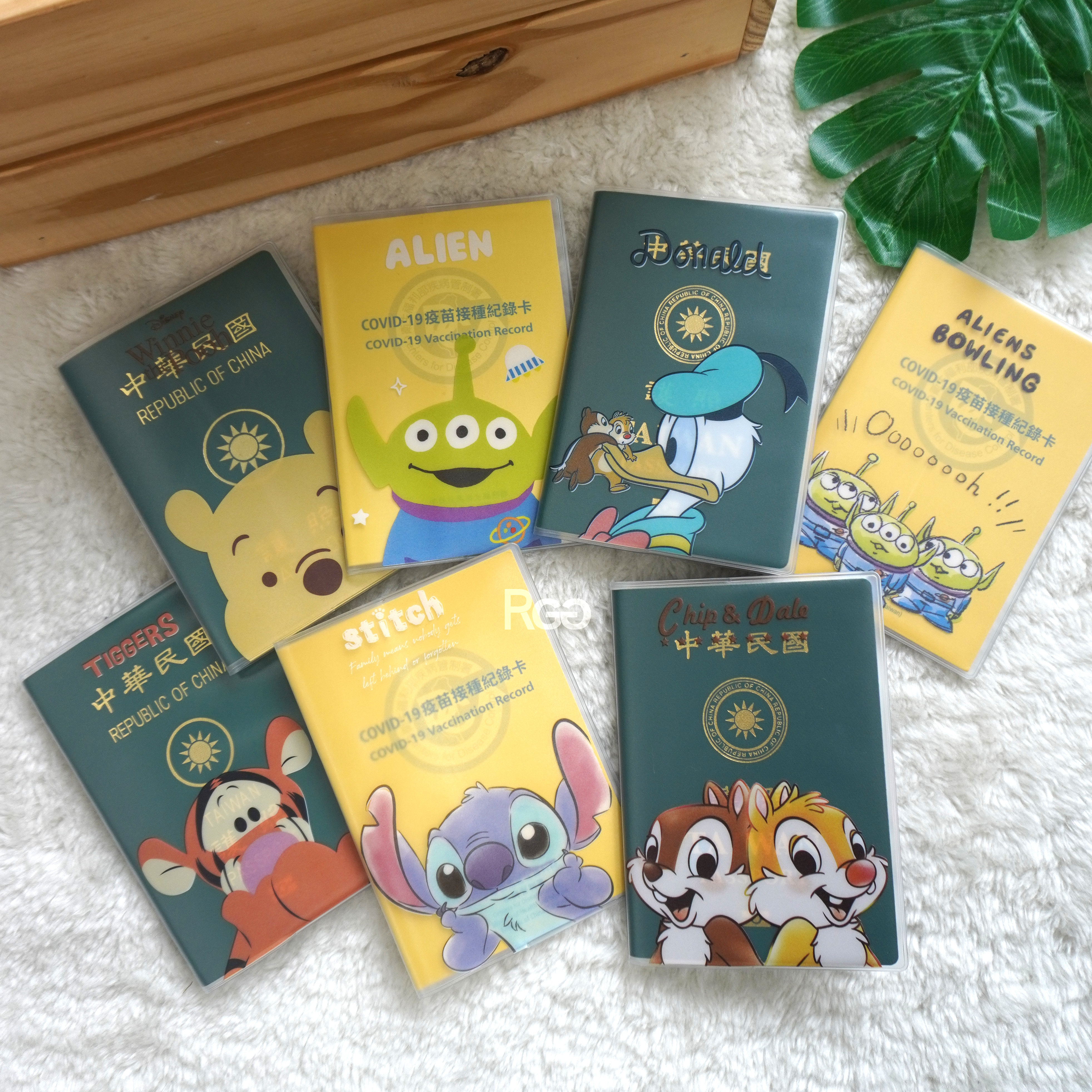 迪士尼Disney 兩用護照套