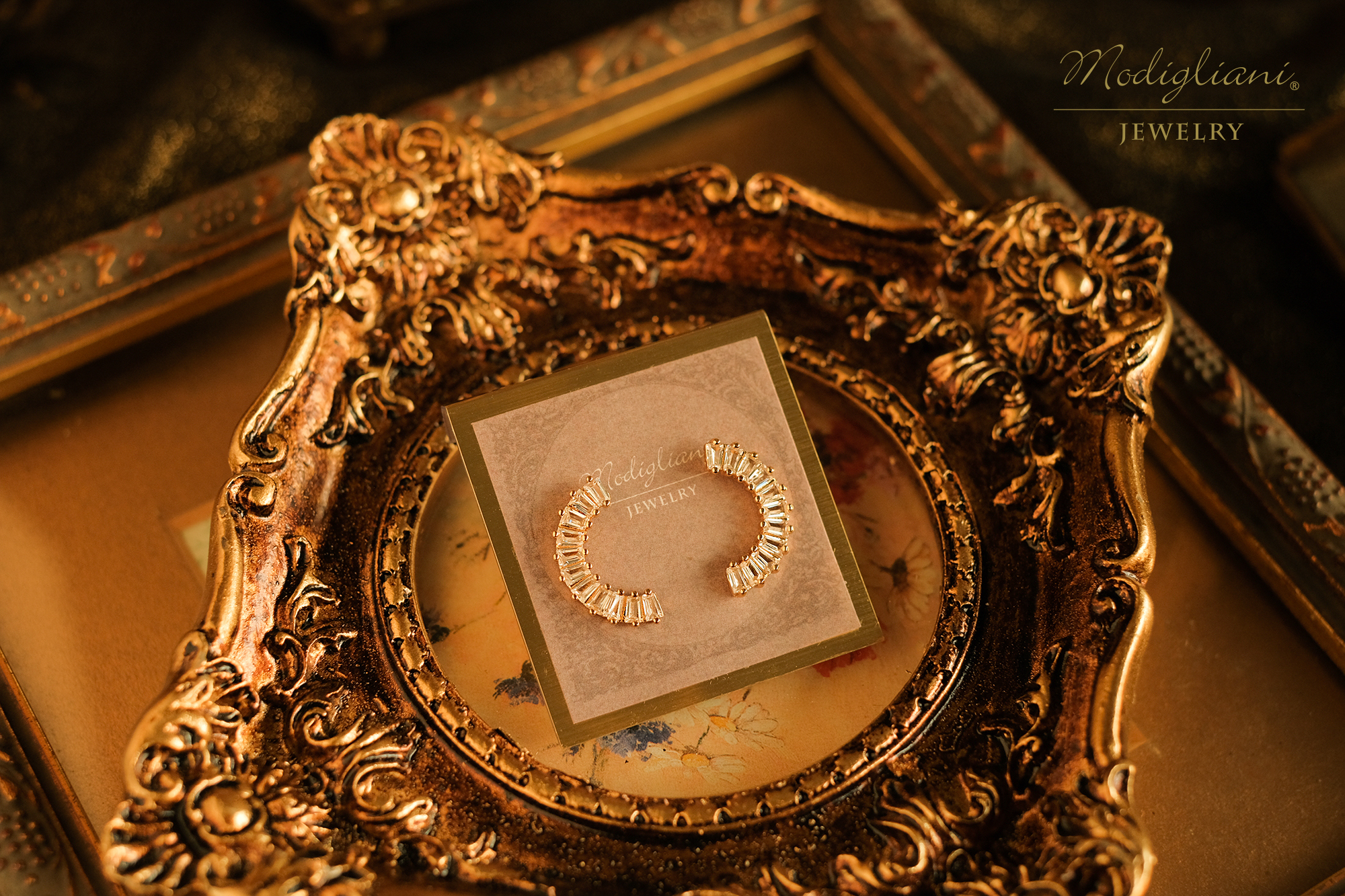 黃銅飾品,黃銅,簡約,百搭,耳環,月亮,18K金,極簡,鋯石