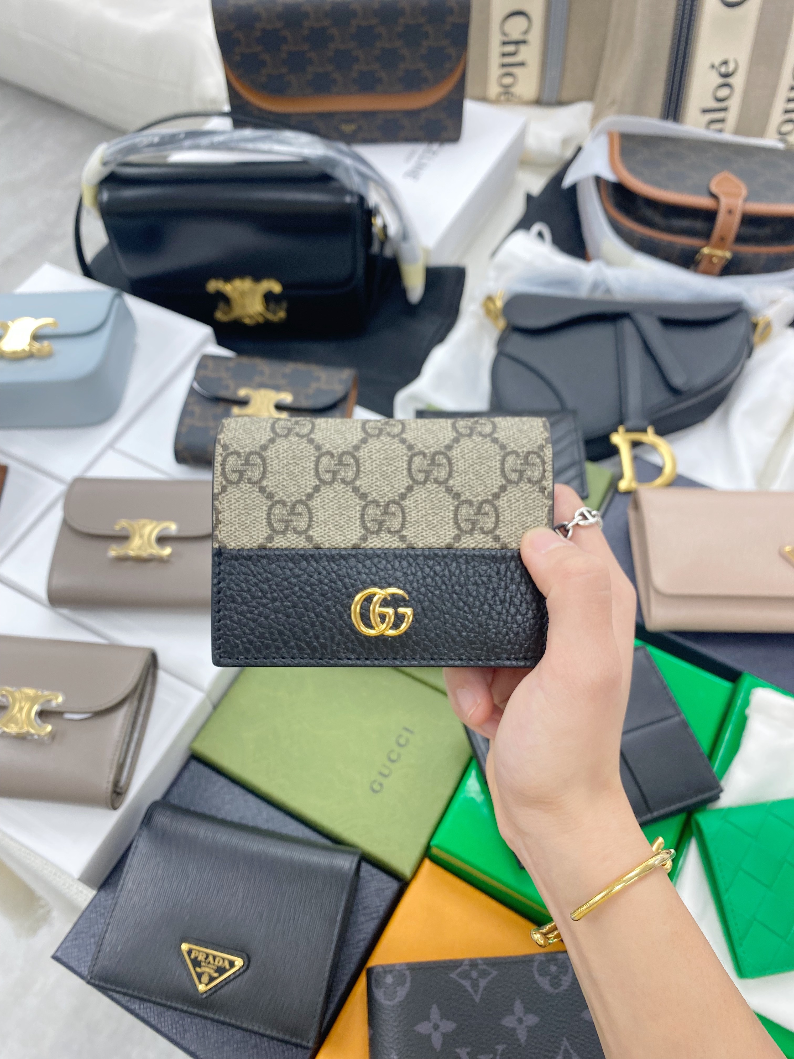 Gucci GG Marmont Card Holder