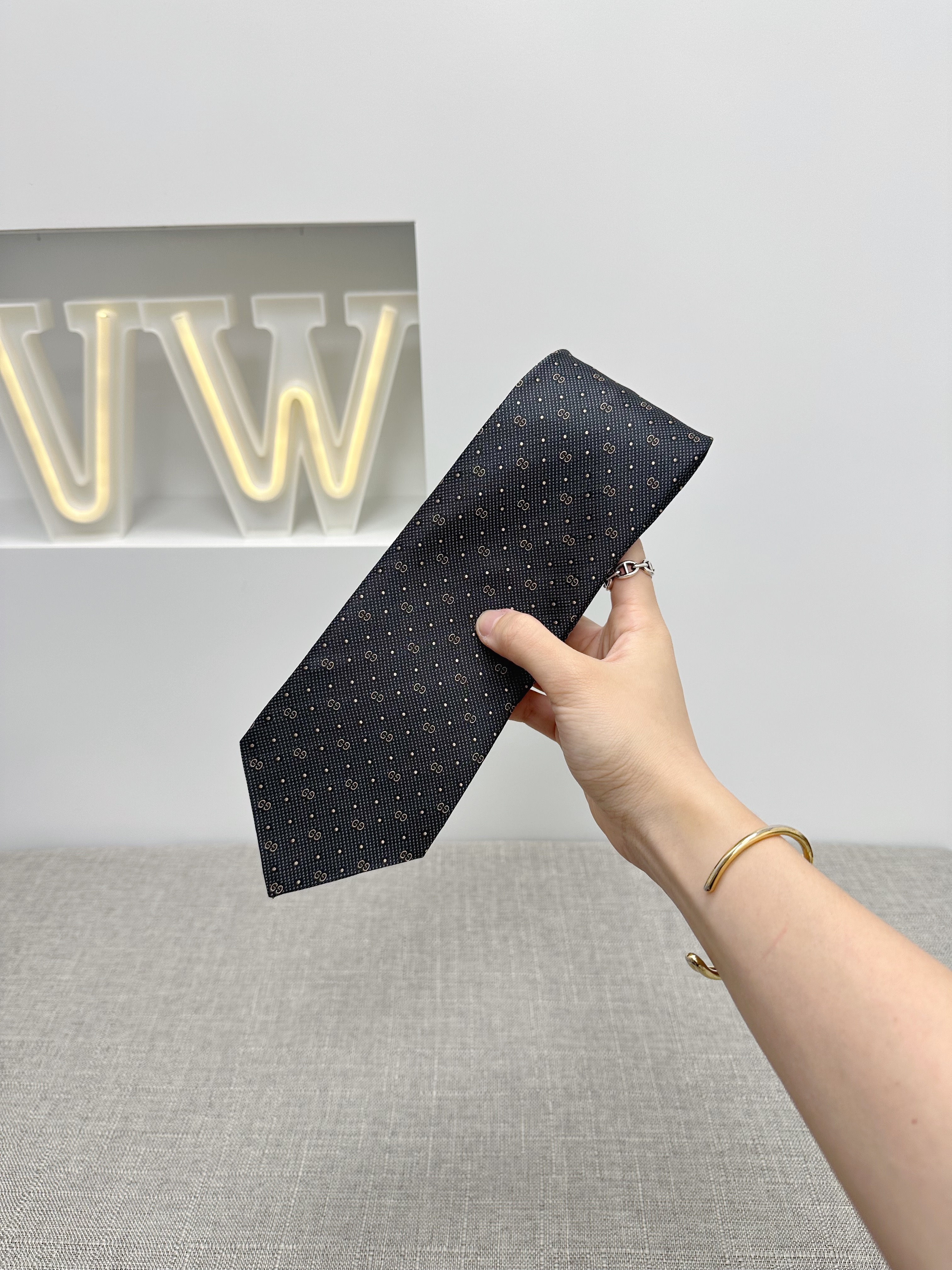 Outlet Gucci Mens Ties