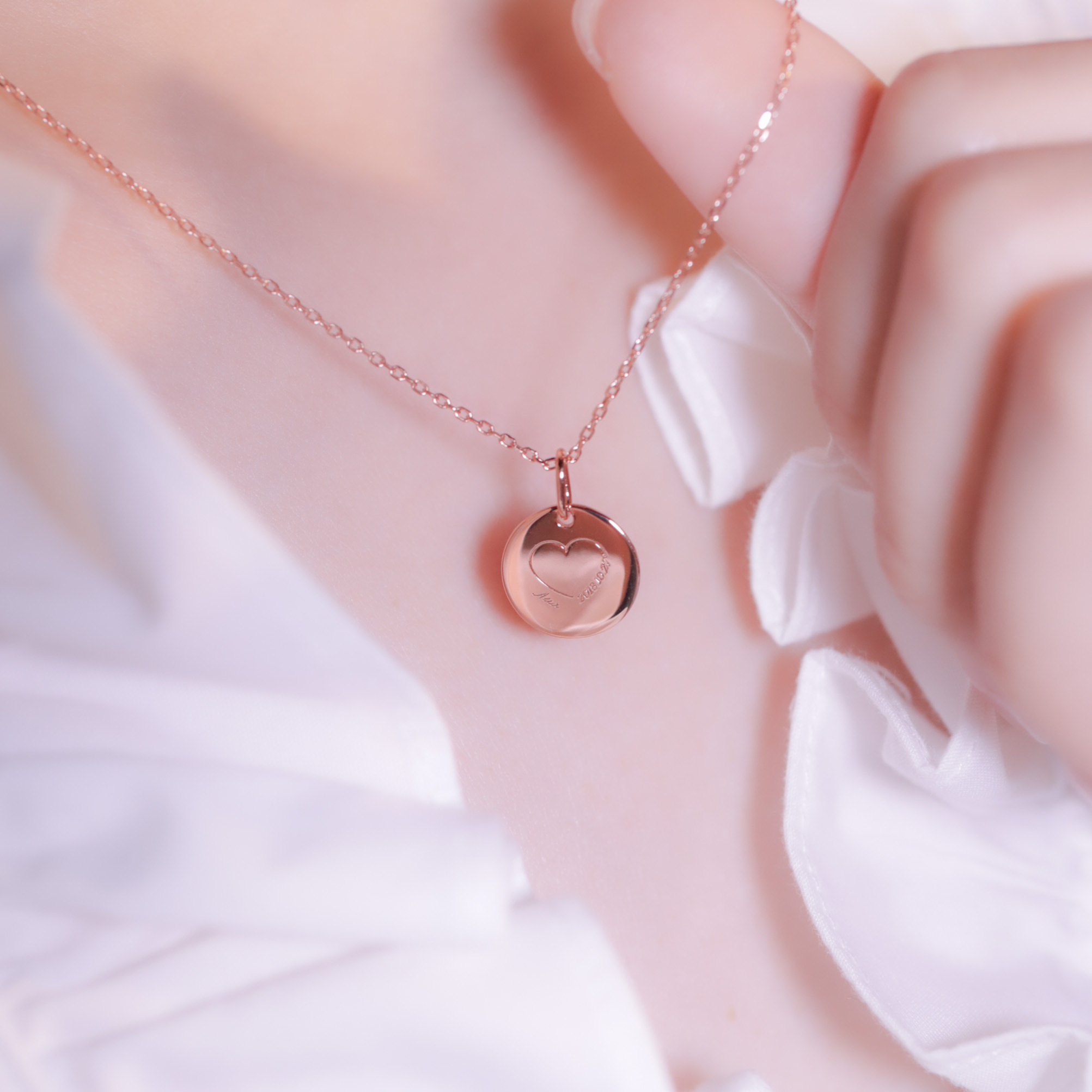| 925 Silver・White Gold・Rose Gold | Capture Lovely Moment Couple Necklace（Customised Engraving） | NE0881 |