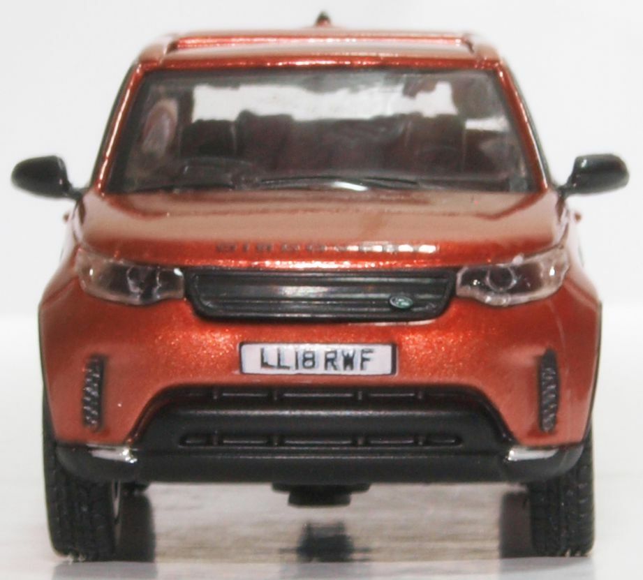Oxford 76DIS5004 1:76 Land Rover Discovery 5 Namib Orange 