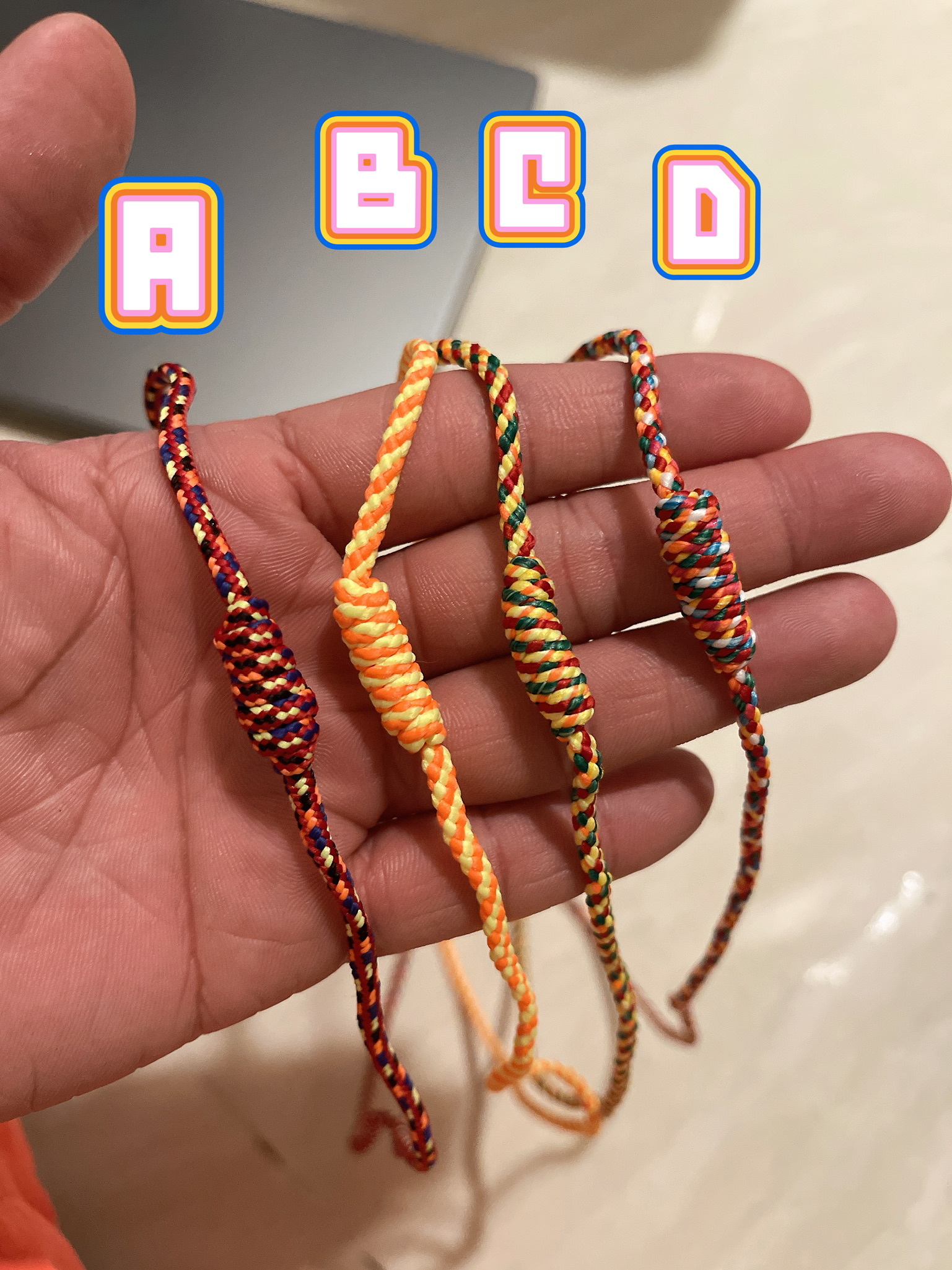 泰國高僧開光 彩色頸繩（T64）