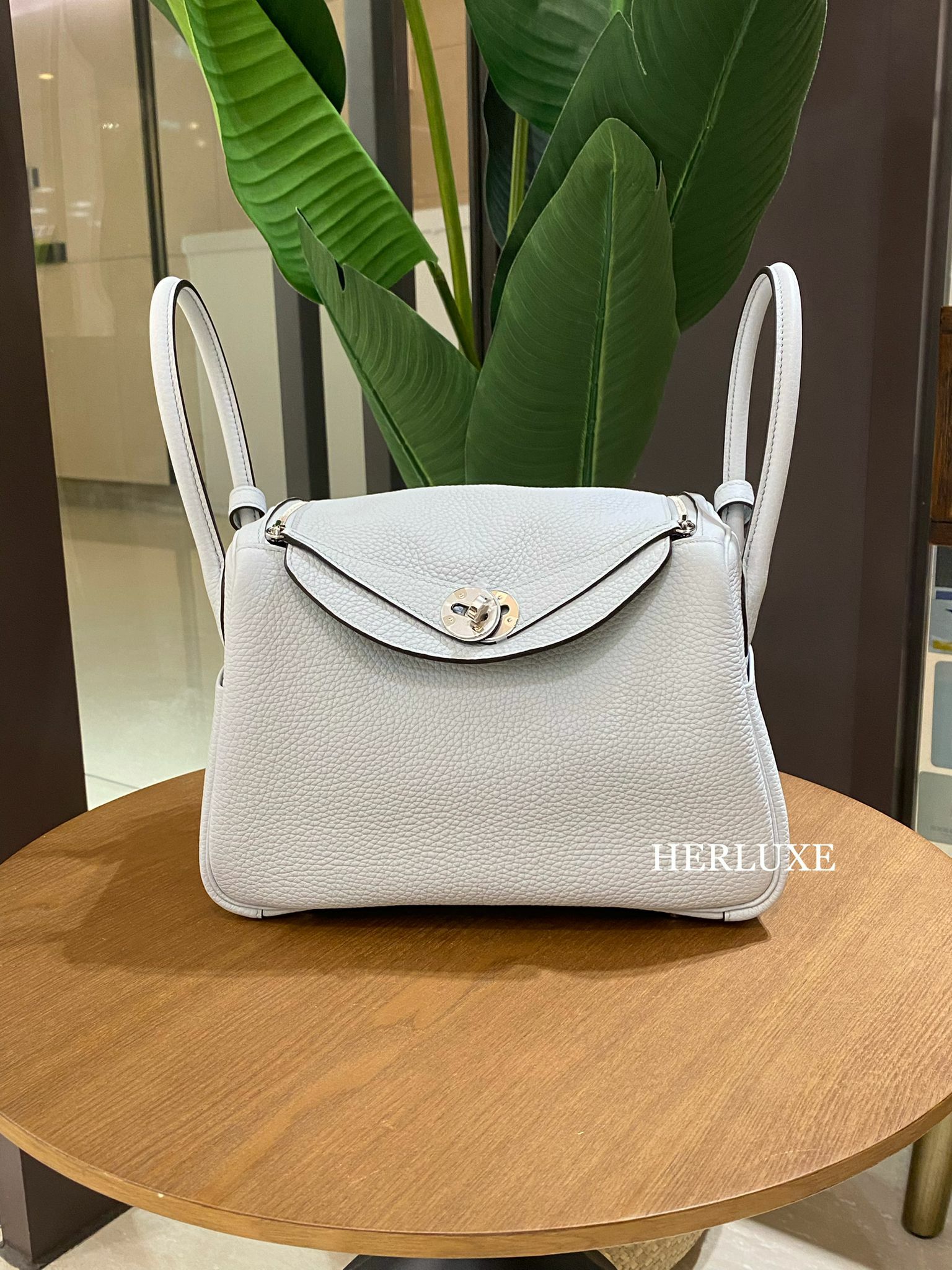 Lindy 26 08 bleu pale ck tc W